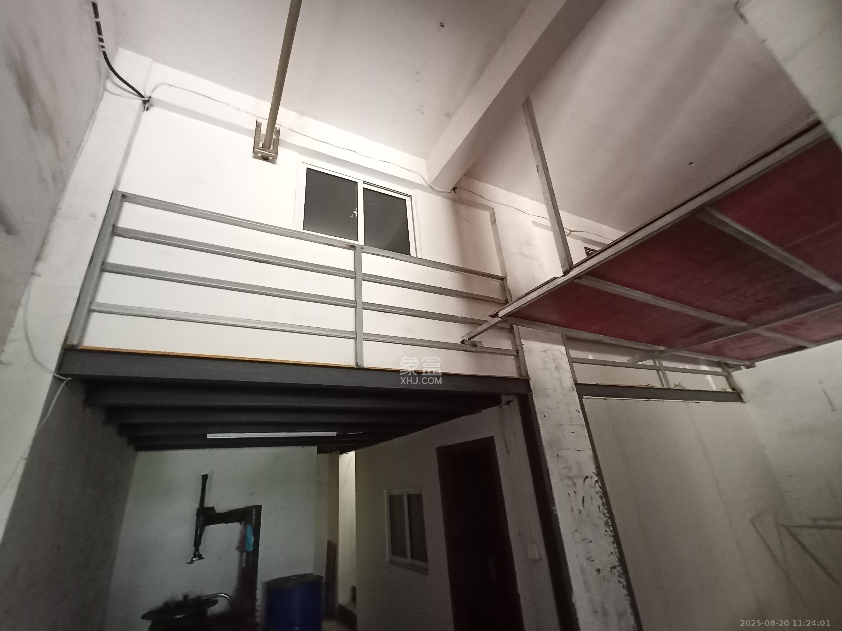 新诚小区   125.9㎡      3600.0元/月室内图