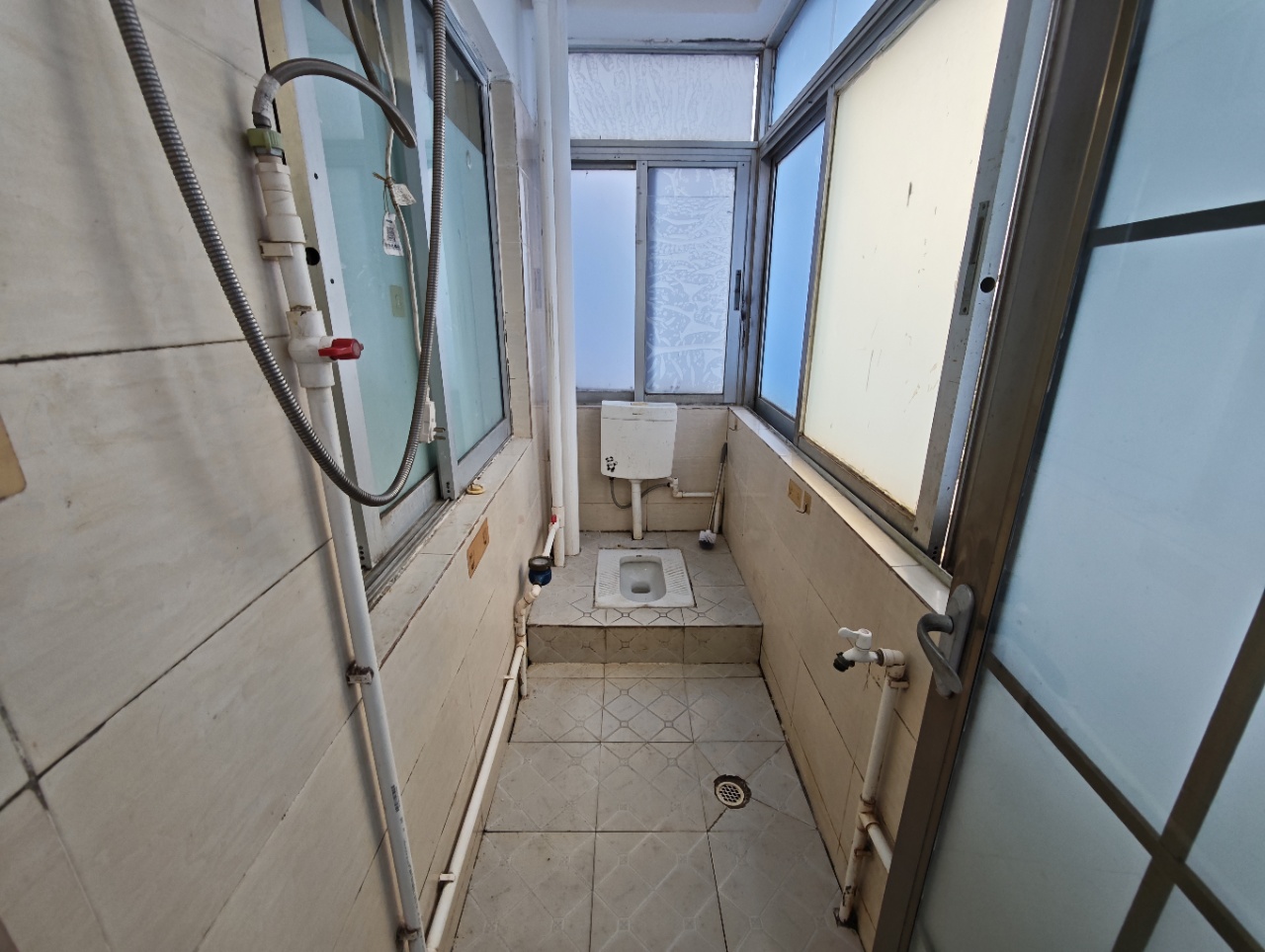 马坡小区 2室2厅1卫 1600.0元/月 马坡小区 2室2厅1卫 1600.0元/月室内图