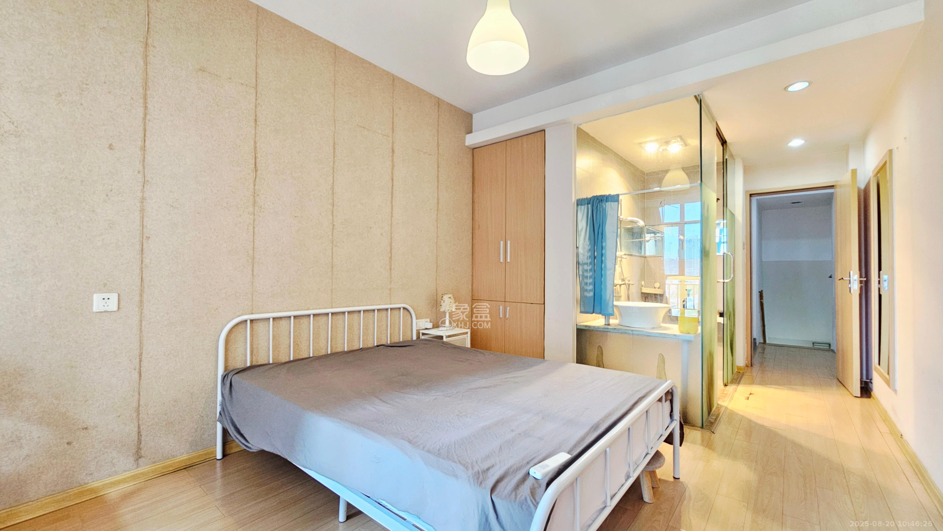 华润凤凰城一期 1室1厅1卫 1500.0元/月 华润凤凰城一期 1室1厅1卫 1500.0元/月室内图