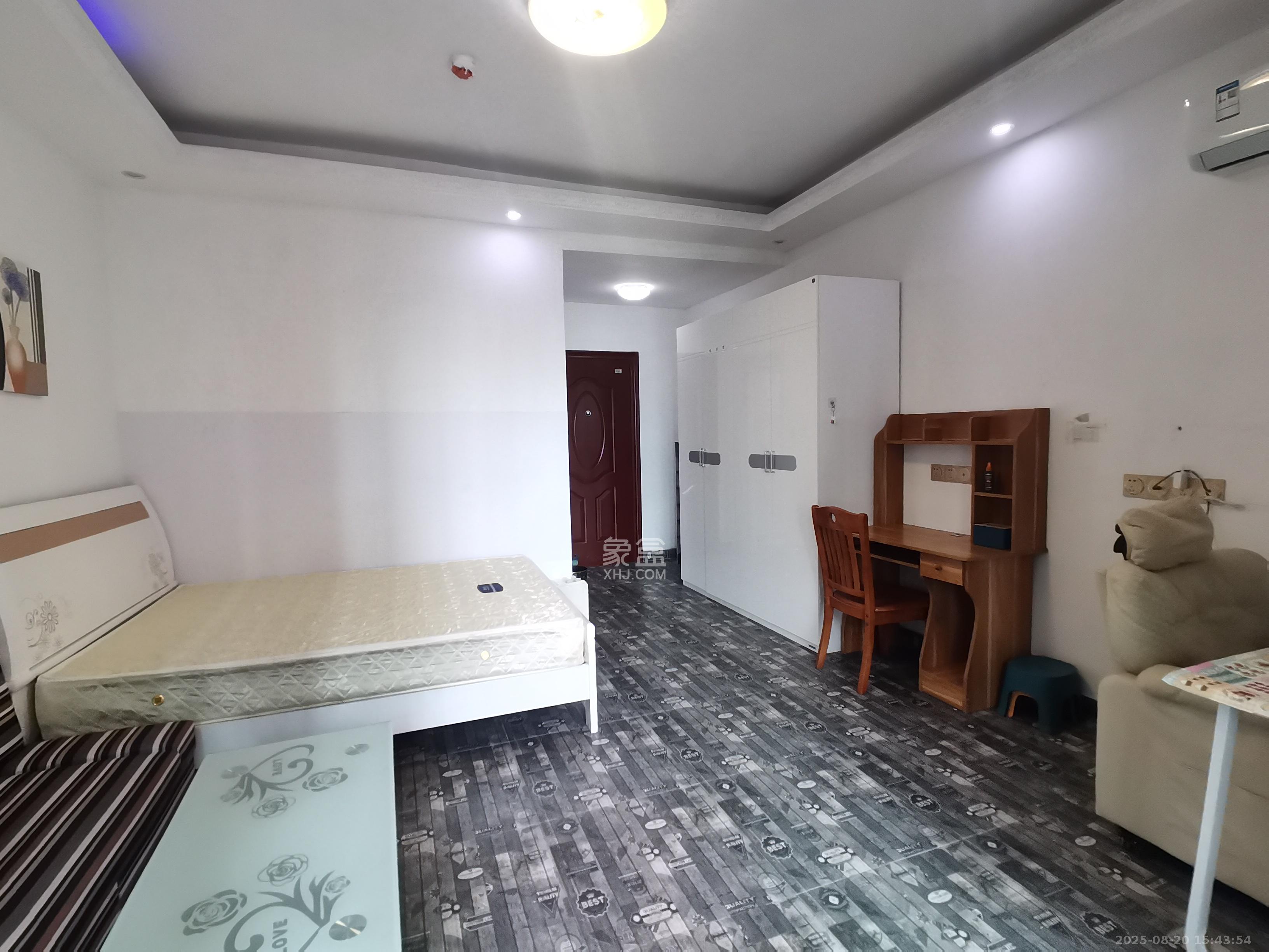 中欣楚天雅郡 1室1厅1卫 1100.0元/月 中欣楚天雅郡 1室1厅1卫 1100.0元/月室内图