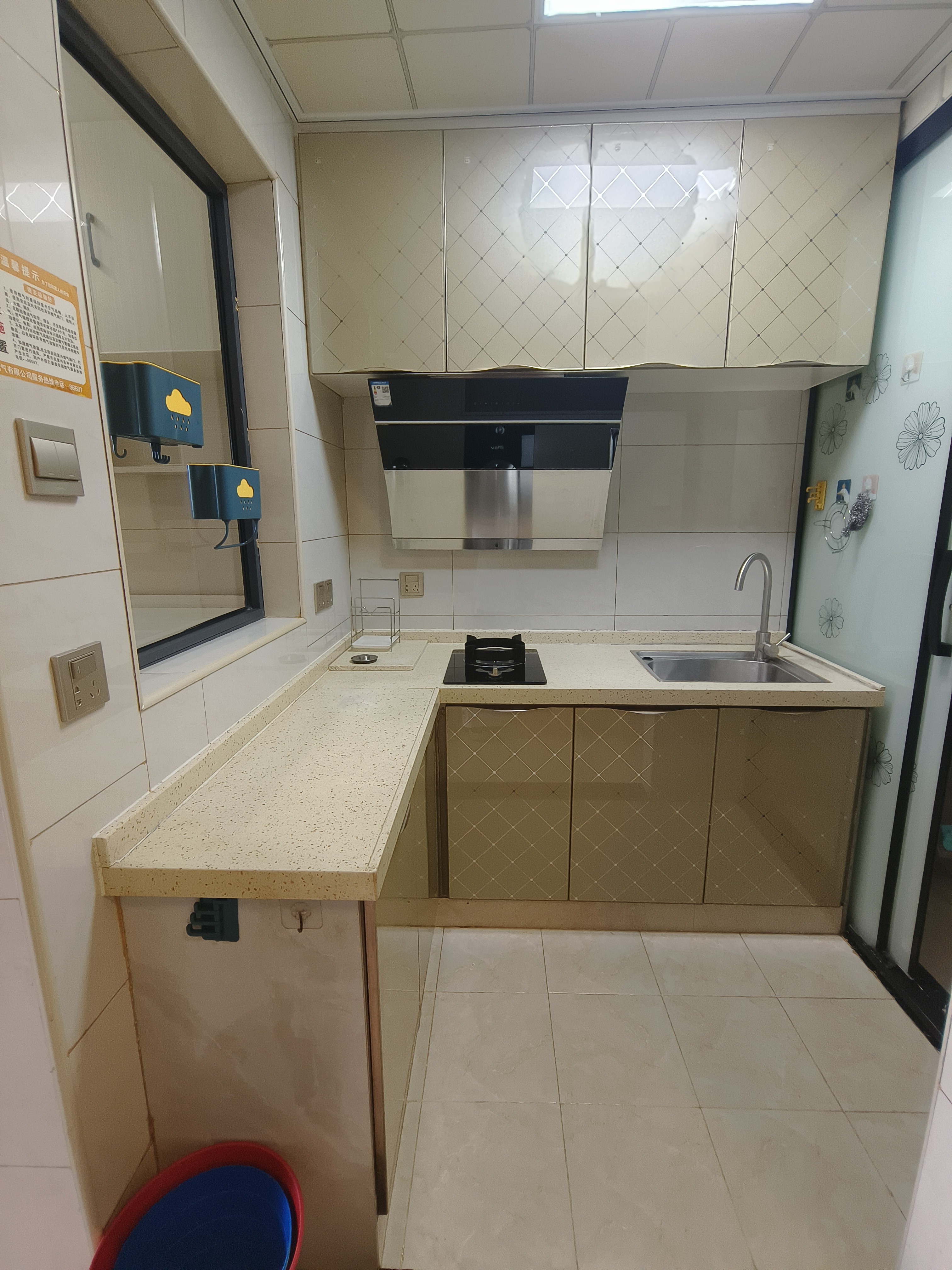 百弘学府城 1室1厅1卫 800.0元/月 百弘学府城 1室1厅1卫 800.0元/月室内图