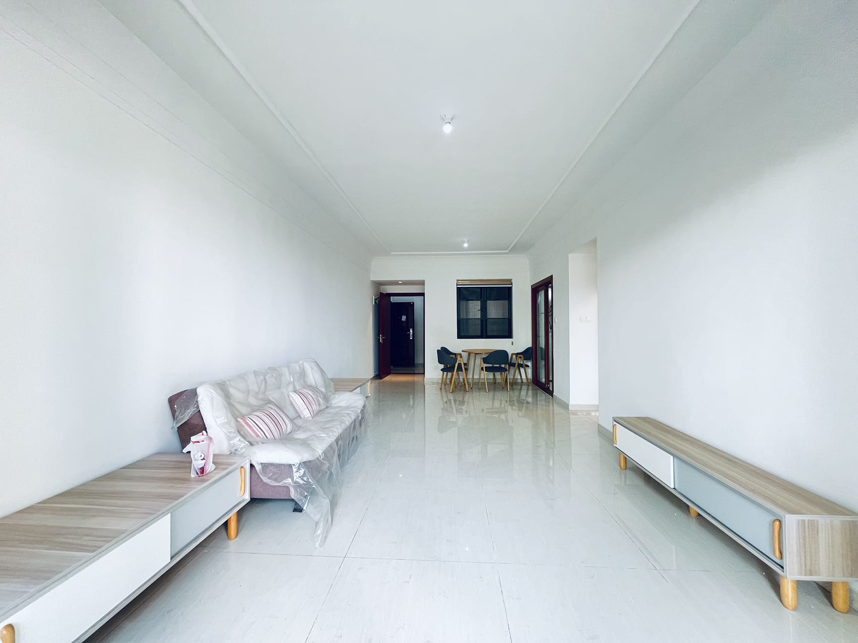 星华海岸城一期  2室2厅1卫    103.0万 星华海岸城一期  2室2厅1卫    103.0万