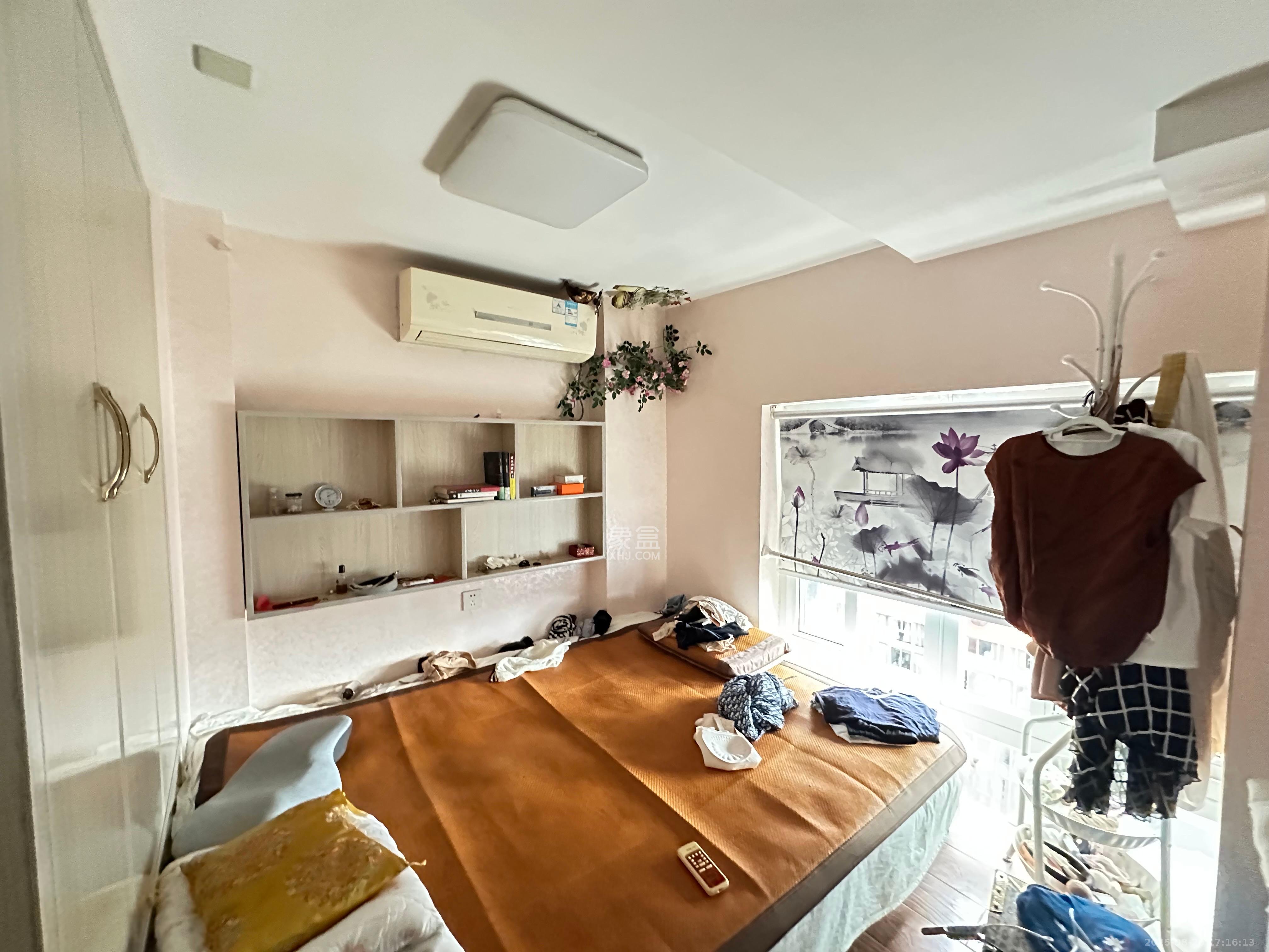 他城(天鸿时代公寓) 4室0厅0卫 2000.0元/月 他城(天鸿时代公寓) 4室0厅0卫 2000.0元/月室内图