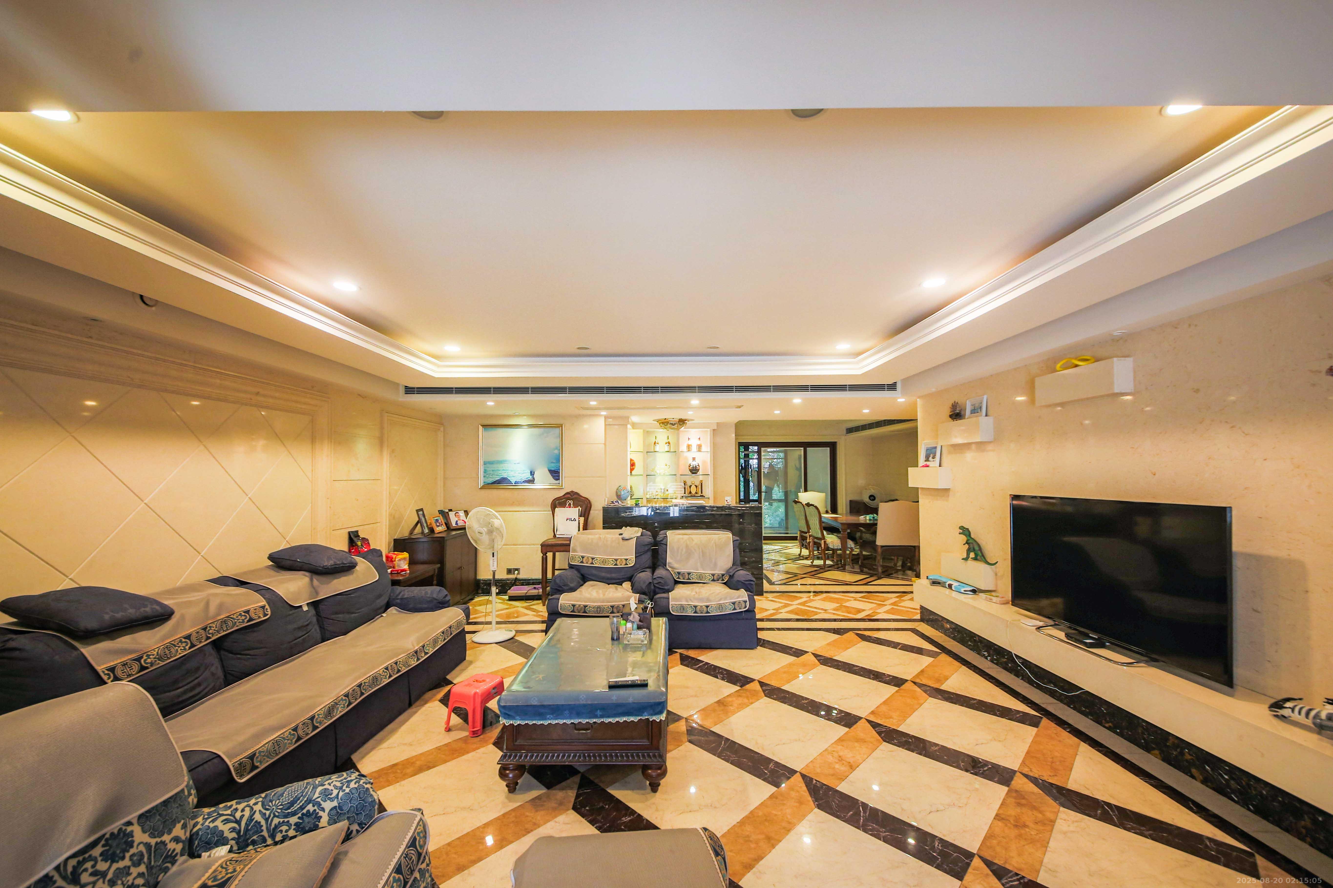 奥林匹克花园  4室2厅3卫    248.0万 奥林匹克花园  4室2厅3卫    248.0万