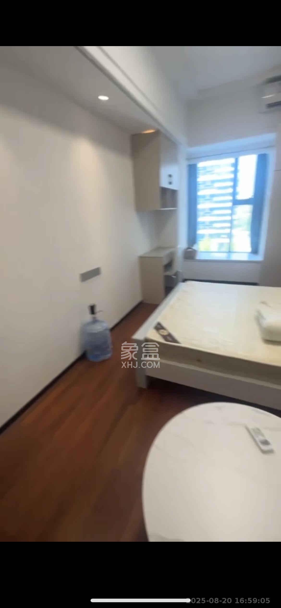 福天藏郡院子  1室1厅1卫    1100.0元/月室内图