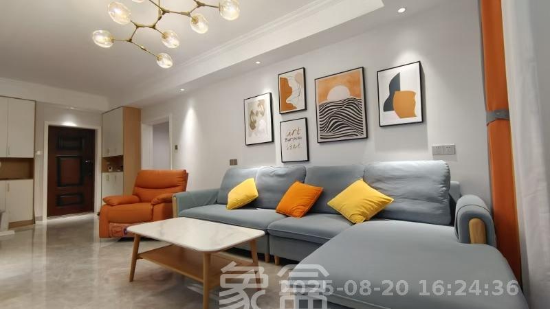 中建嘉和城  3室2厅2卫   2700.00元/月室内图1