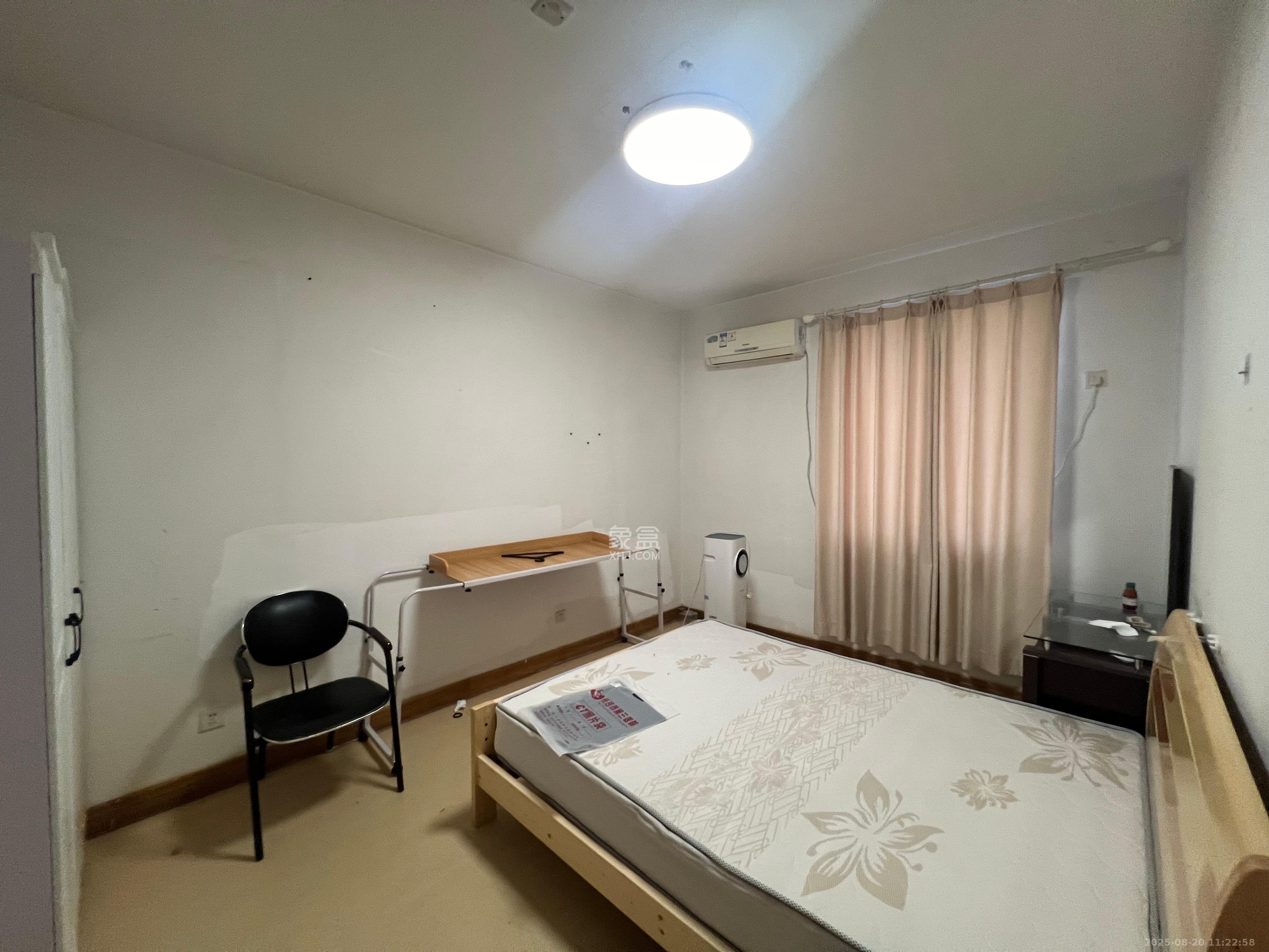 湘农大厦  1室0厅0卫   1900.00元/月室内图