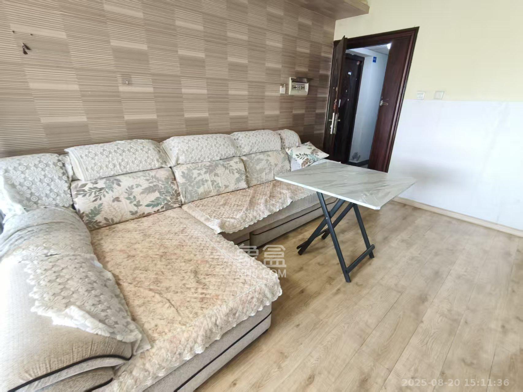 少帅府 1室1厅1卫 2300.0元/月 少帅府 1室1厅1卫 2300.0元/月室内图