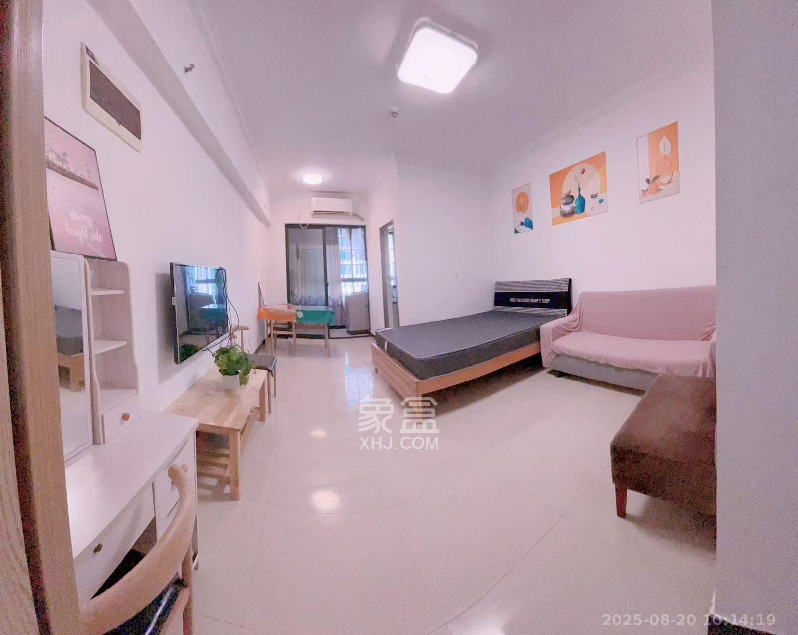 圭塘三小区  2室2厅1卫    2500.0元/月 圭塘三小区  2室2厅1卫    2500.0元/月室内图