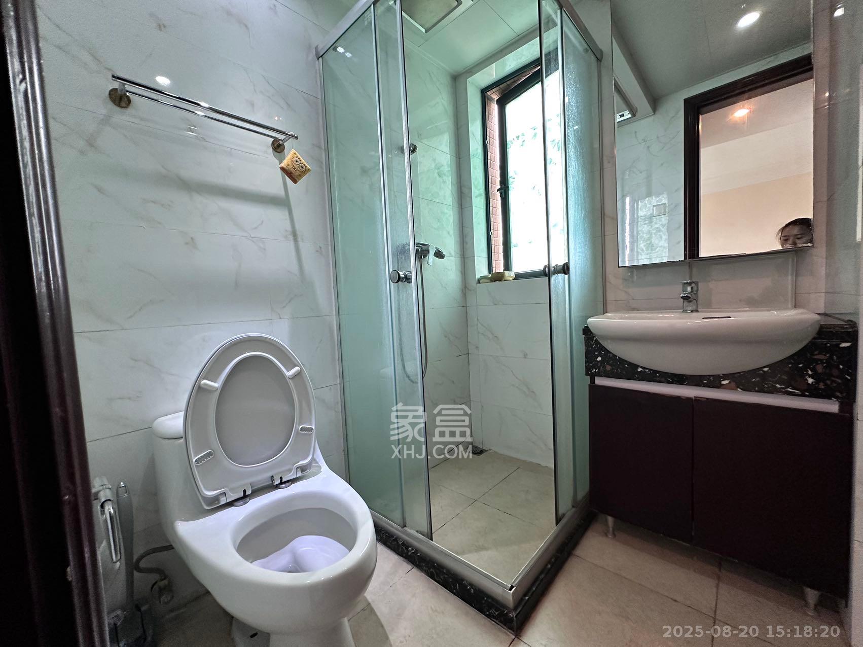 恒大雅苑  2室2厅1卫    2200.0元/月 恒大雅苑  2室2厅1卫    2200.0元/月室内图