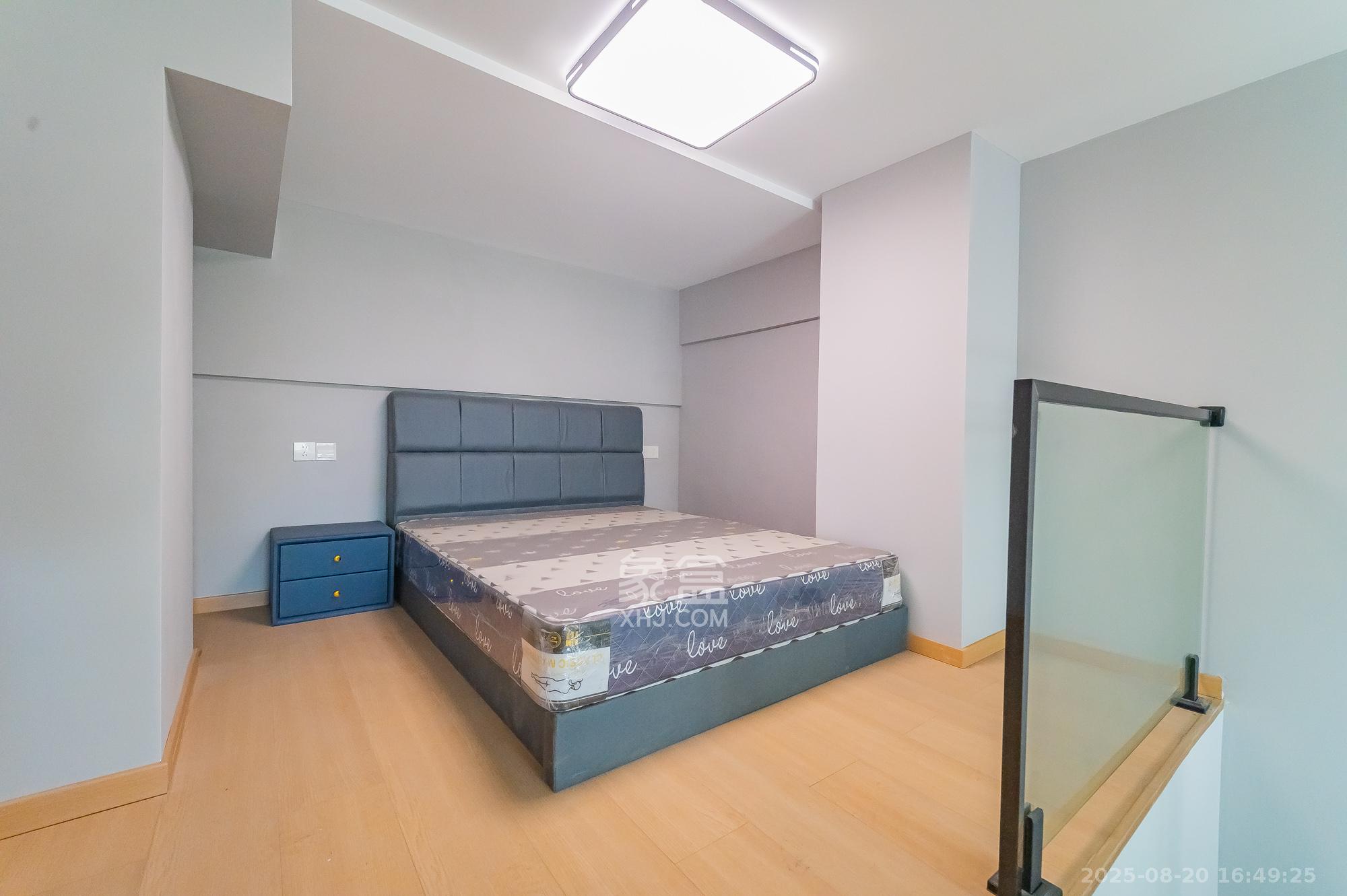 新城悦隽公园 2室2厅1卫 28.8万 新城悦隽公园 2室2厅1卫 28.8万卧室