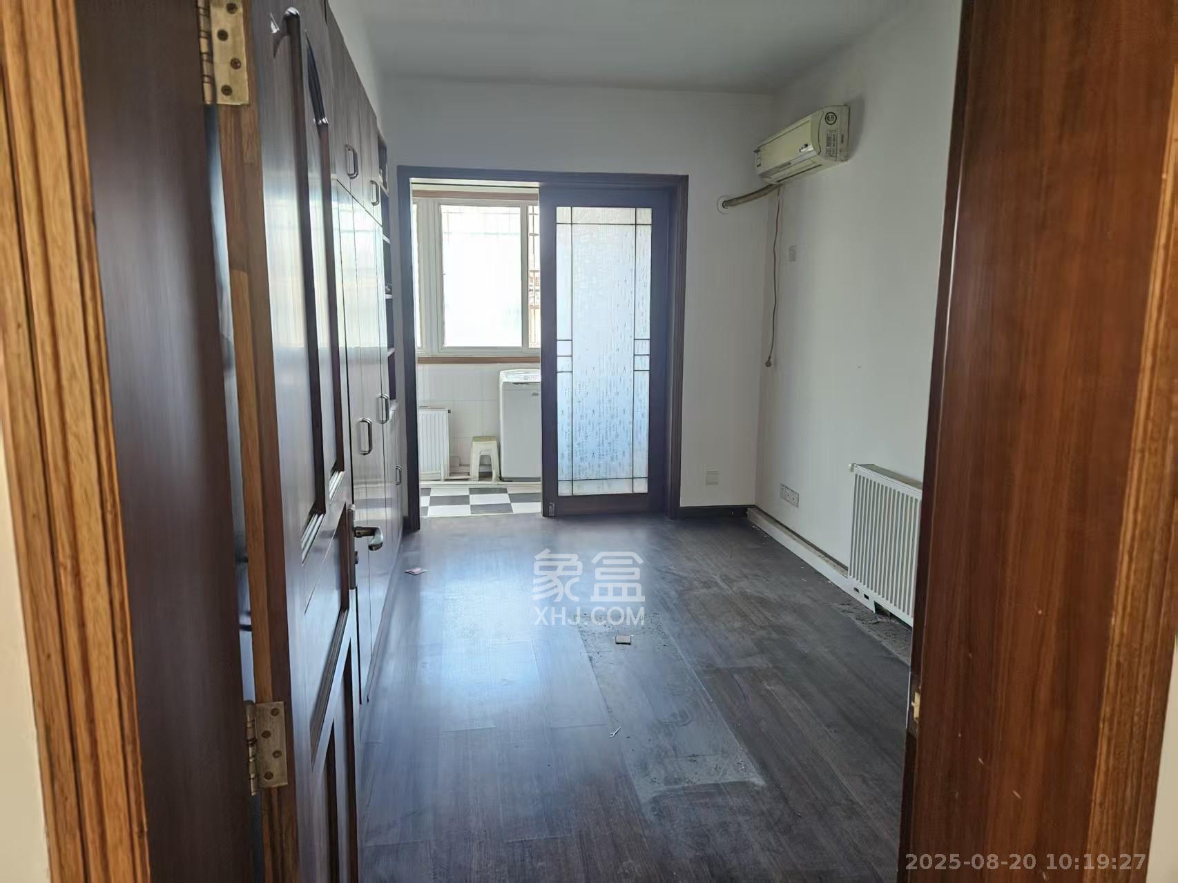 中建五局天心苑  3室2厅2卫    2000.0元/月 中建五局天心苑  3室2厅2卫    2000.0元/月室内图