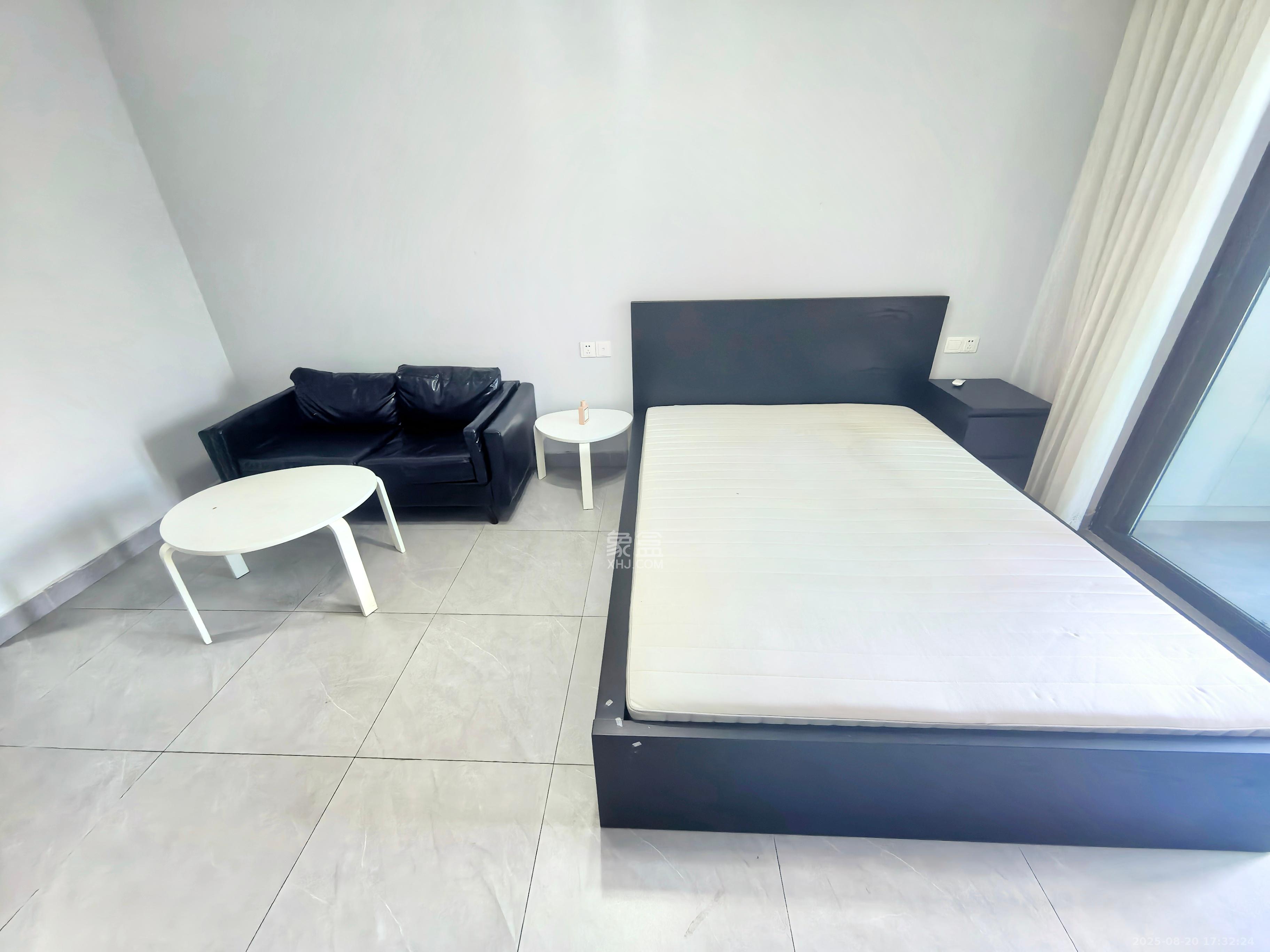 中海新城熙岸(中信新城五期)  1室1厅1卫    1300.0元/月 中海新城熙岸(中信新城五期)  1室1厅1卫    1300.0元/月室内图