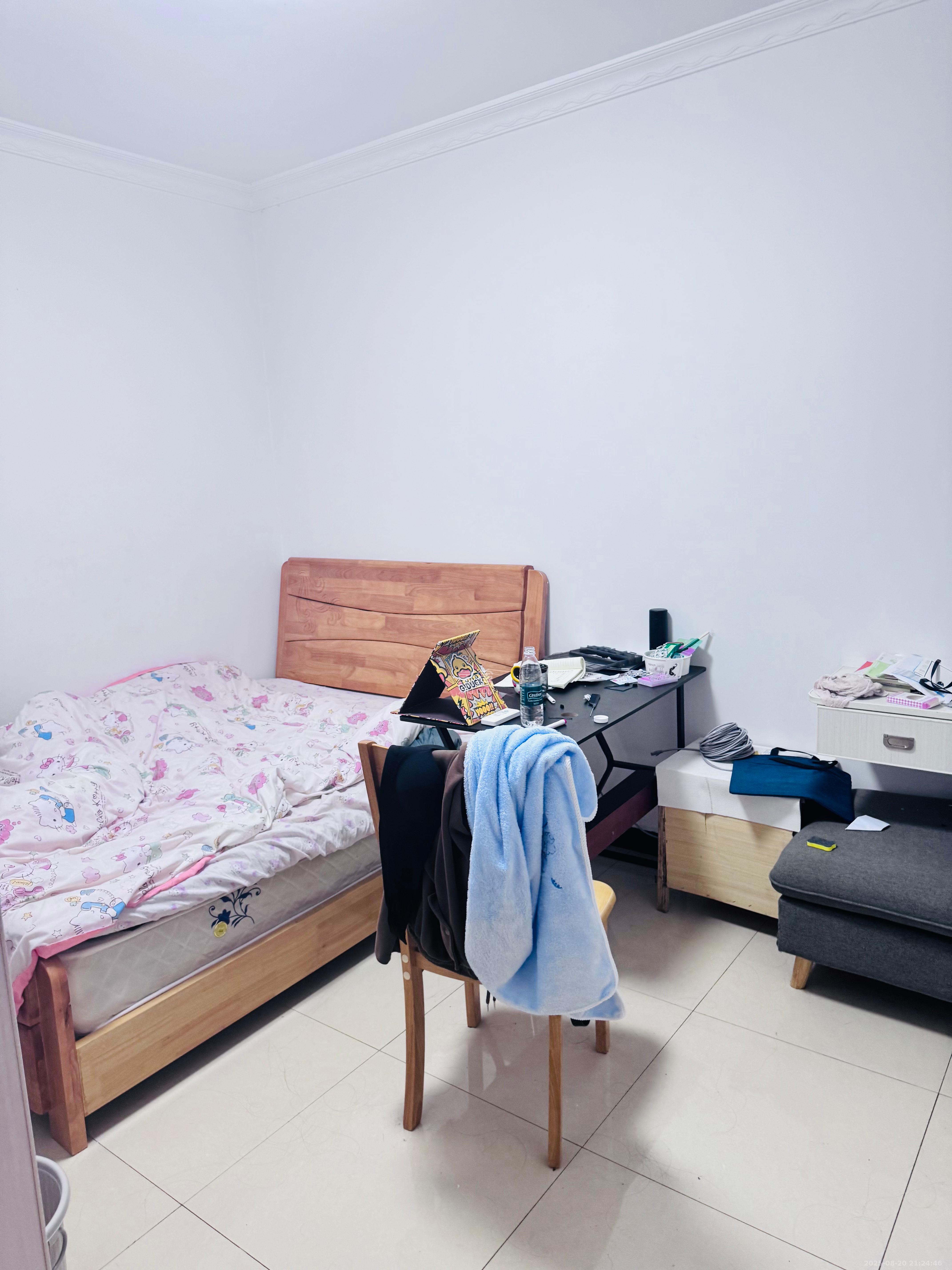 圭塘三小区 2室1厅1卫 2400.0元/月 圭塘三小区 2室1厅1卫 2400.0元/月室内图