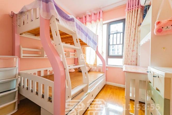 华润五彩城  3室2厅2卫    2400.0元/月 华润五彩城  3室2厅2卫    2400.0元/月室内图