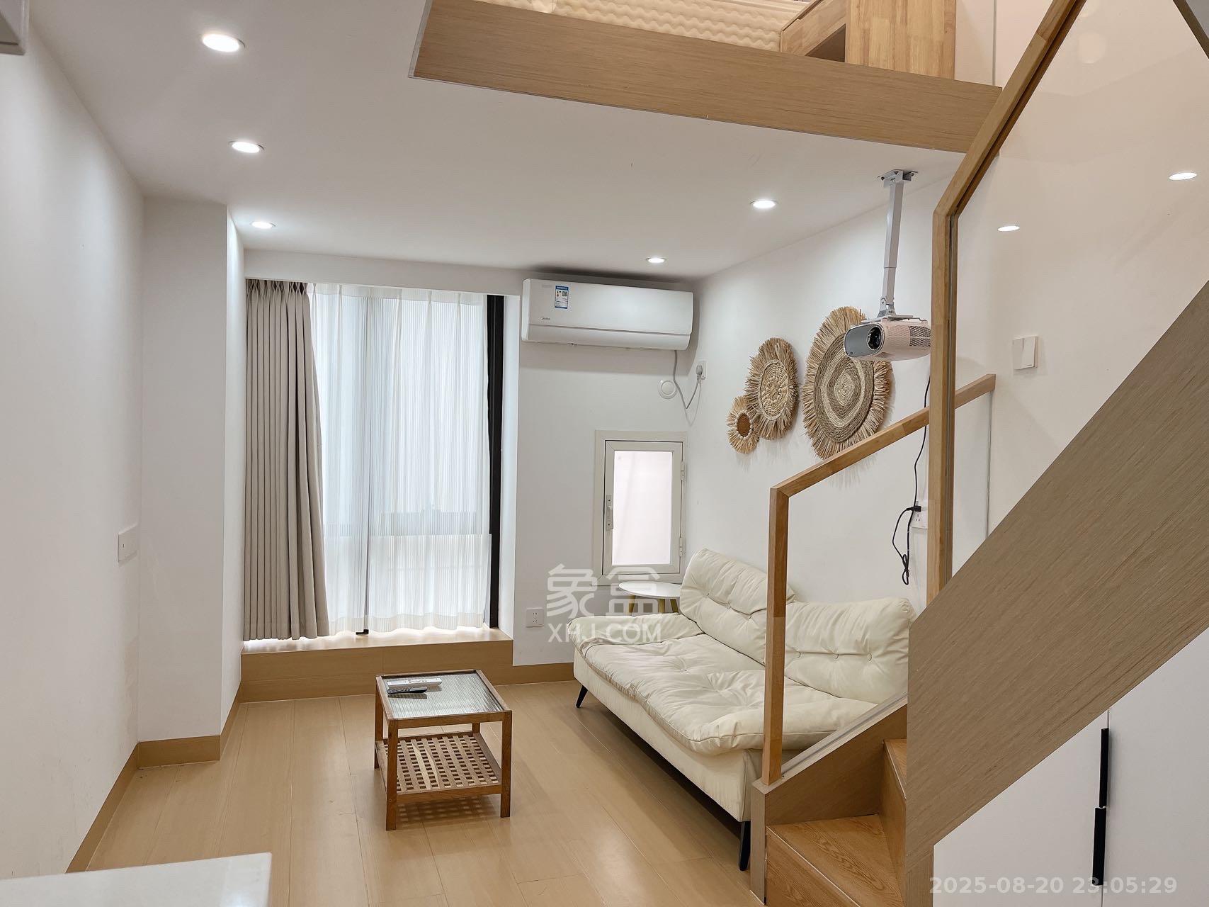 珠江花城好世界  2室1厅1卫    1800.0元/月 珠江花城好世界  2室1厅1卫    1800.0元/月室内图