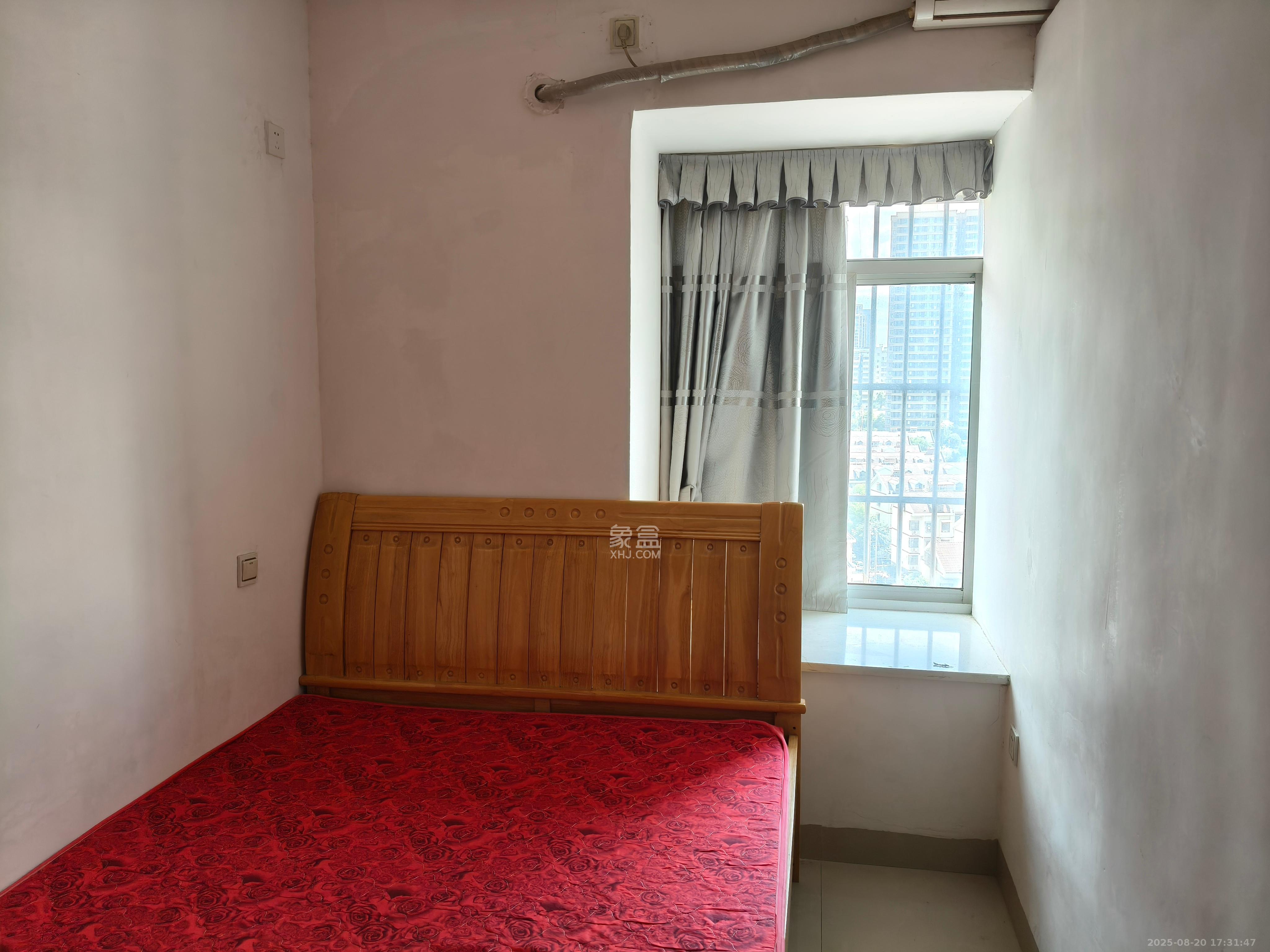 金石蓉园 2室1厅1卫 1500.0元/月 金石蓉园 2室1厅1卫 1500.0元/月室内图