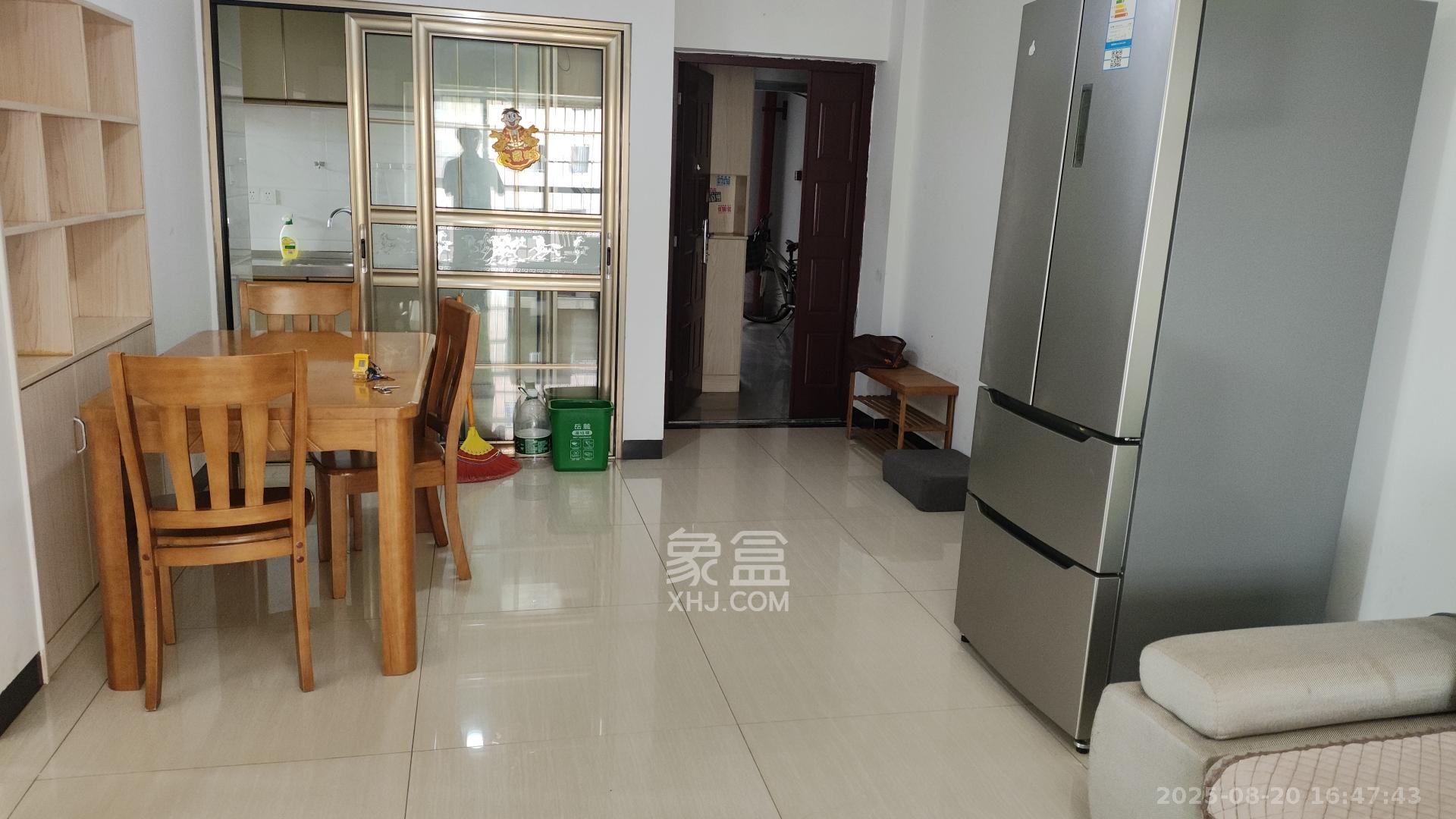 家兴苑 2室2厅1卫 2200.0元/月 家兴苑 2室2厅1卫 2200.0元/月室内图