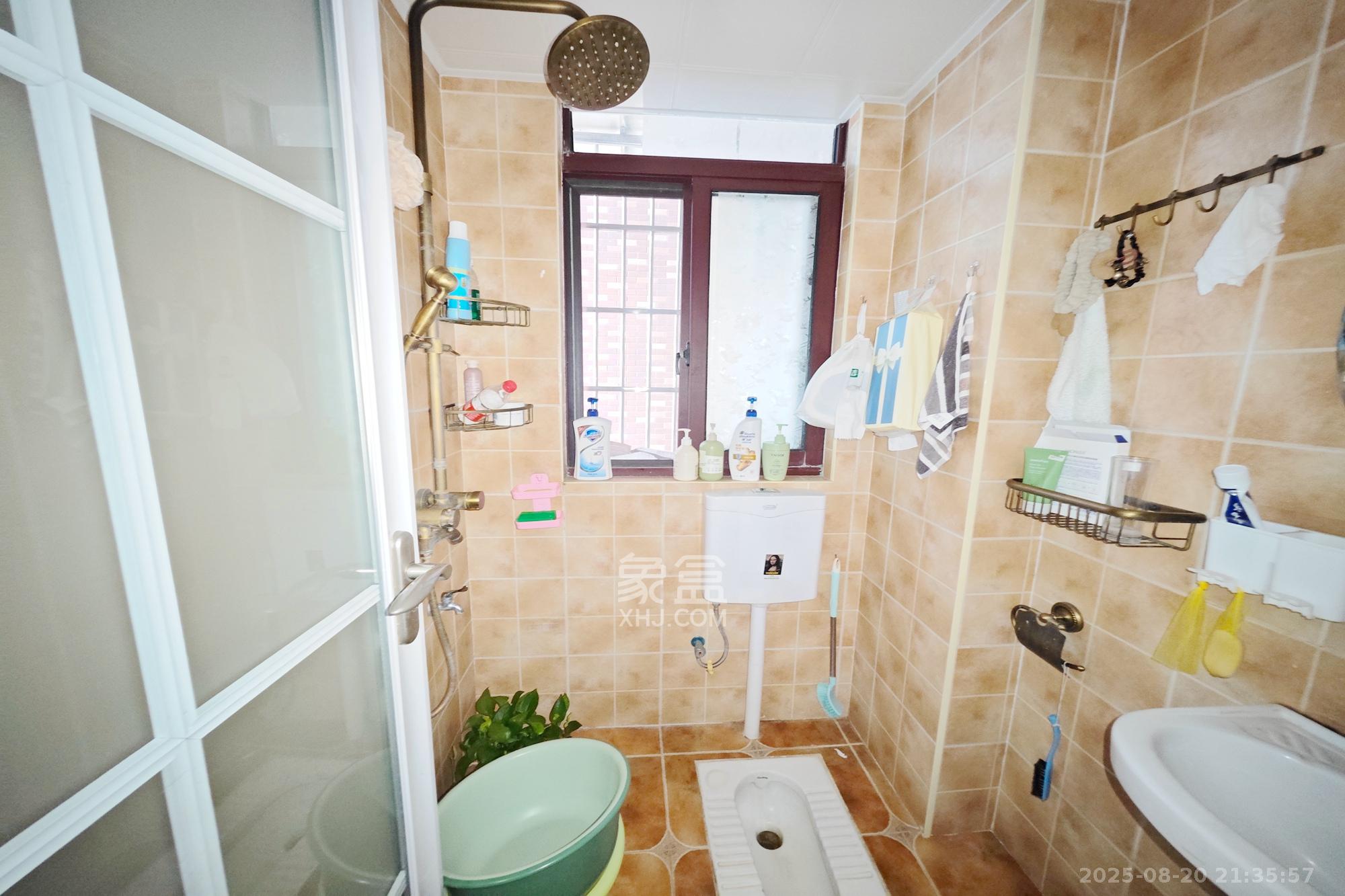 三力公寓(三力国际) 2室2厅1卫 59.8万 三力公寓(三力国际) 2室2厅1卫 59.8万其他