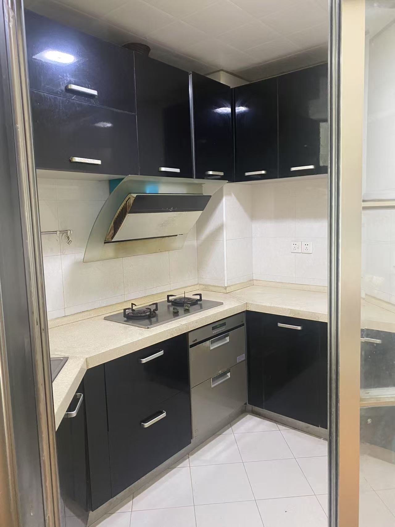 湘水明珠 3室2厅1卫 2000.0元/月 湘水明珠 3室2厅1卫 2000.0元/月室内图