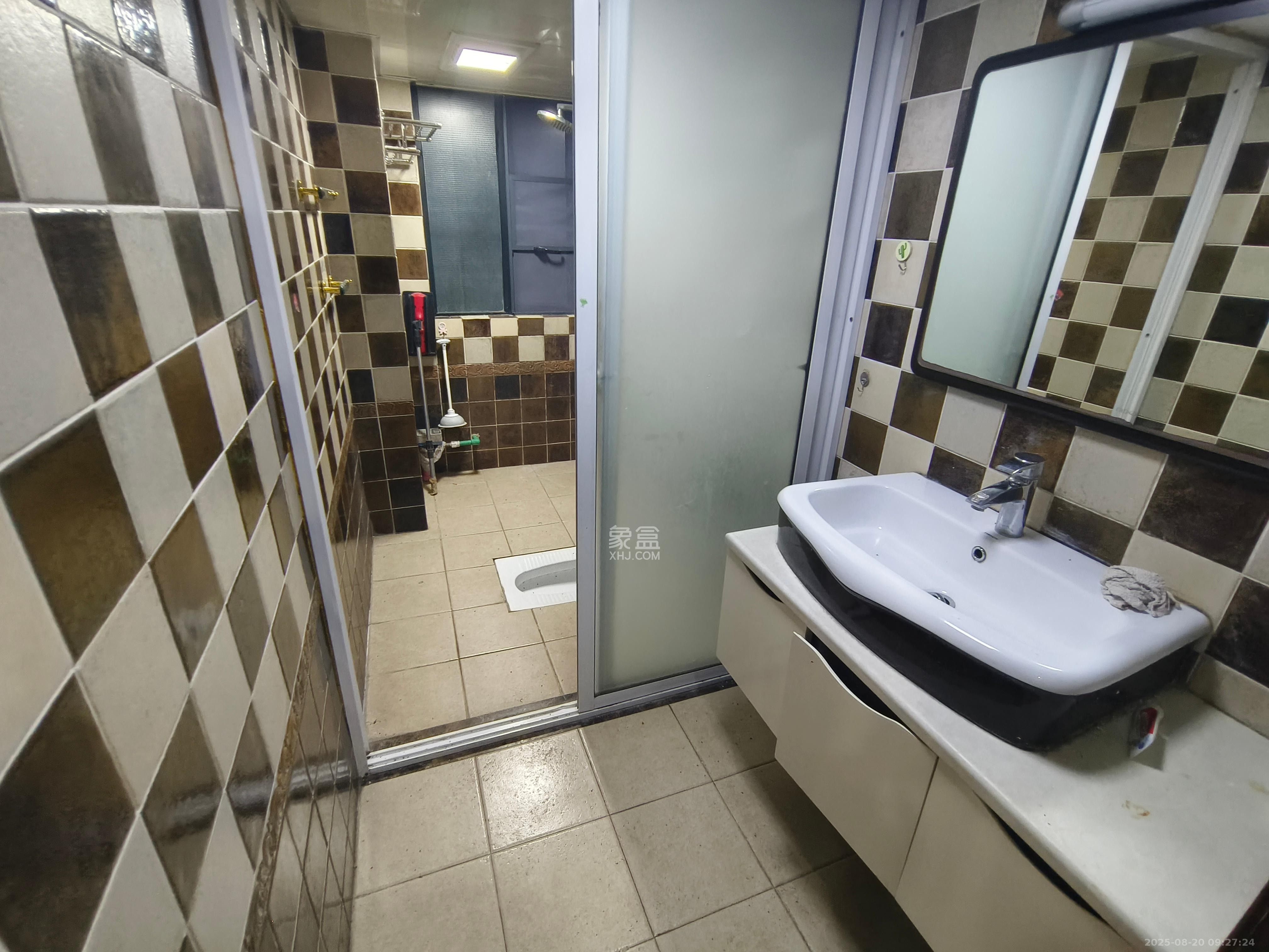 永祺西京 4室2厅2卫 5000.0元/月 永祺西京 4室2厅2卫 5000.0元/月室内图