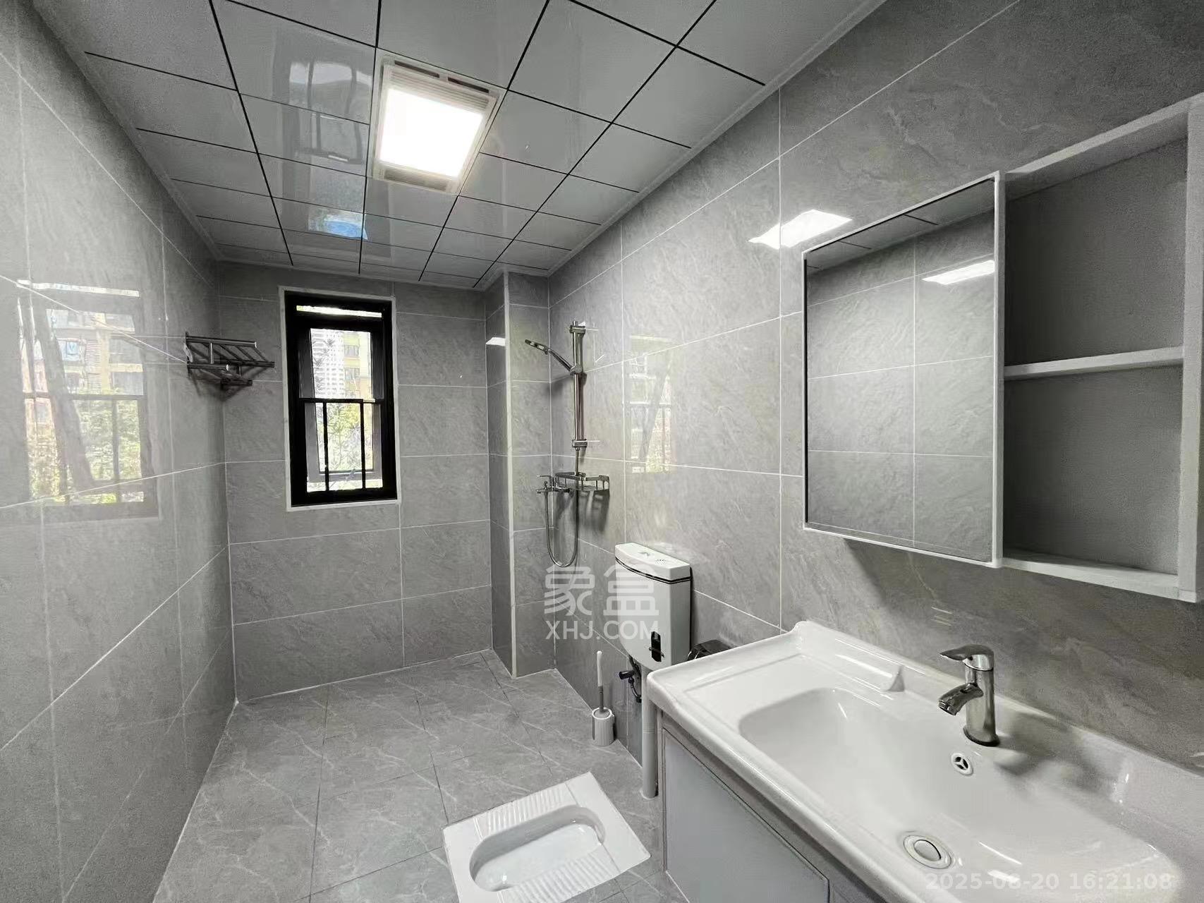 世茂璀璨天城 3室2厅2卫 3200.0元/月 世茂璀璨天城 3室2厅2卫 3200.0元/月室内图