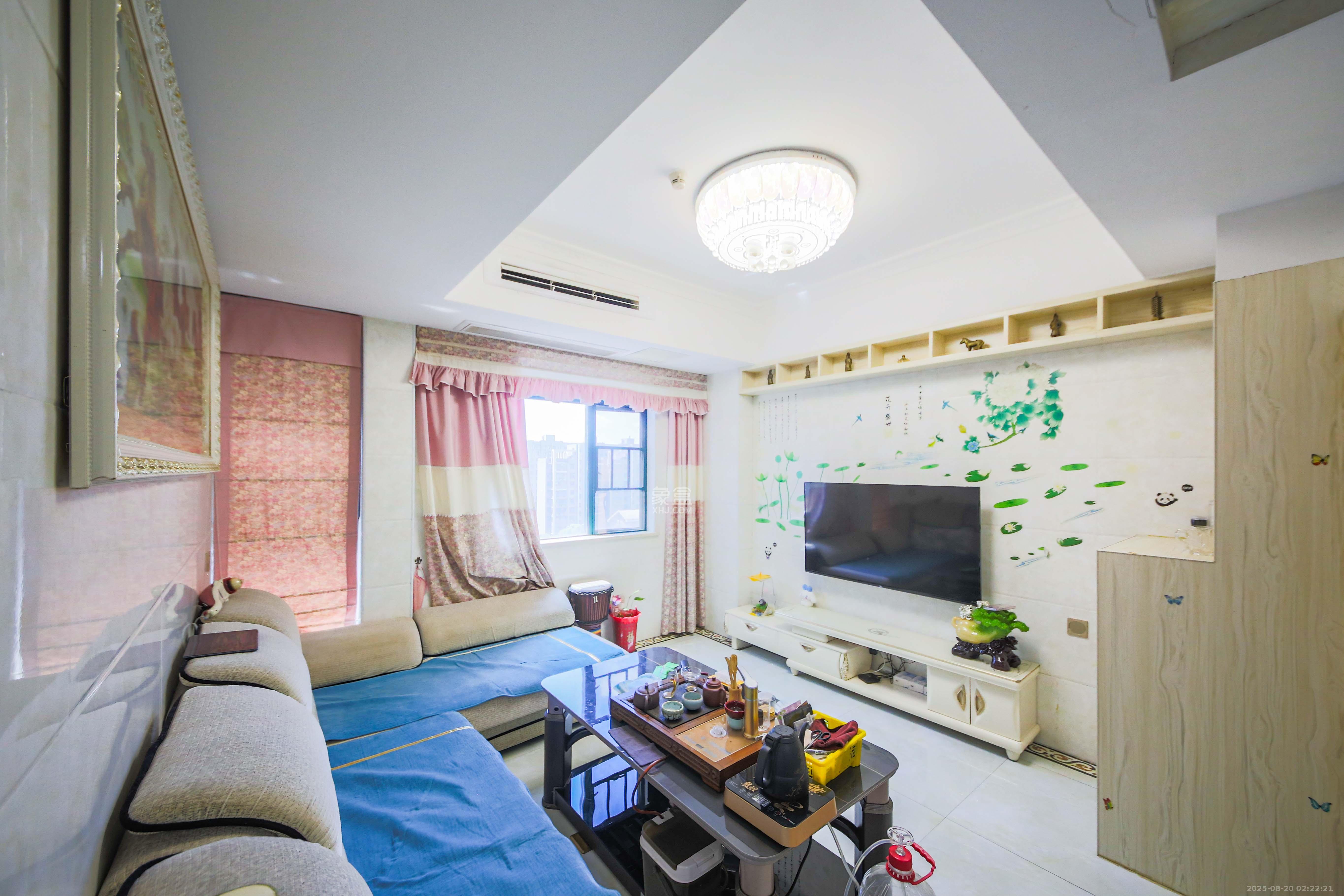 才子嘉都 2室2厅1卫 52.8万 才子嘉都 2室2厅1卫 52.8万客厅