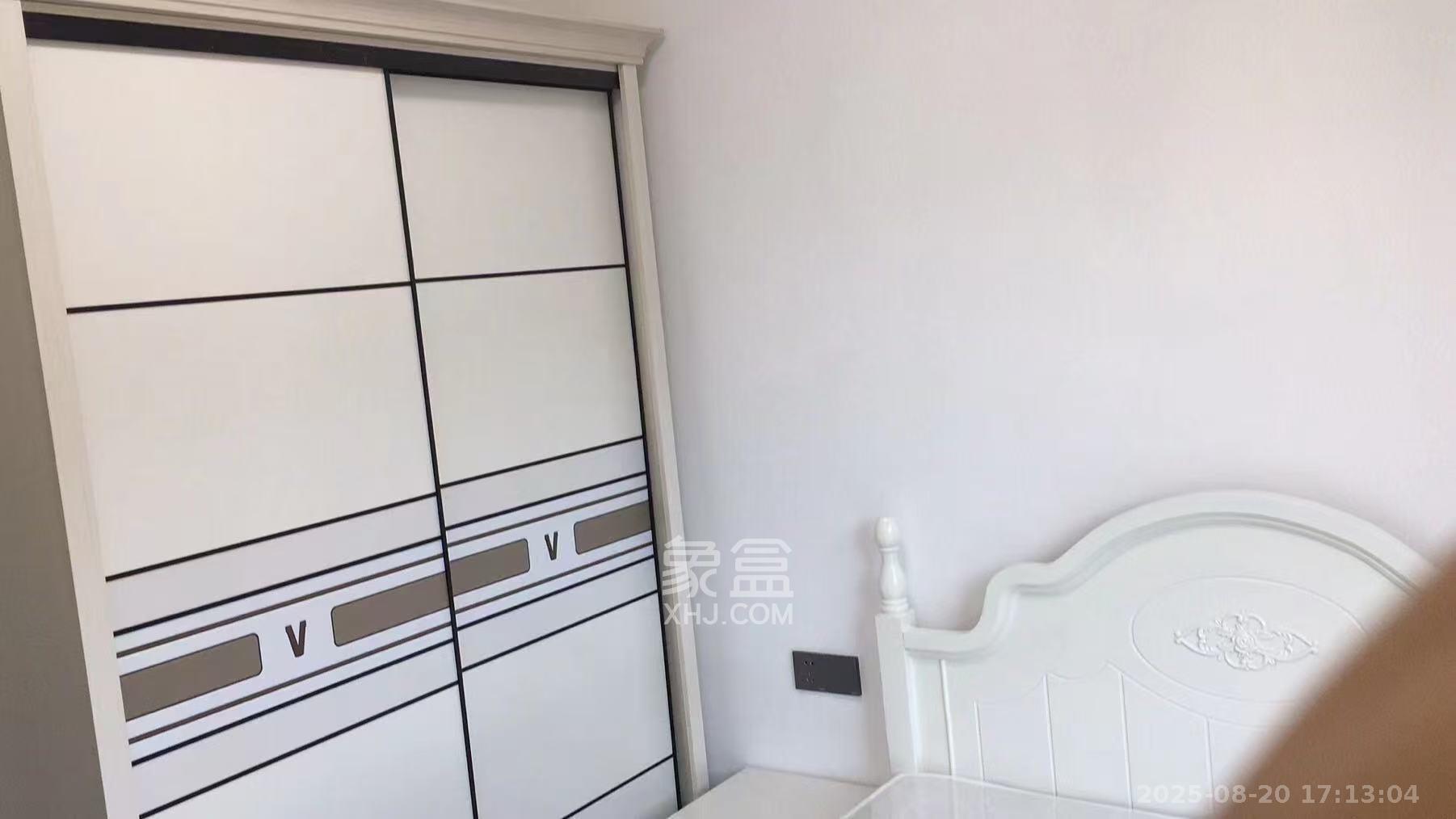 长房云时代  3室2厅1卫   3000.00元/月室内图