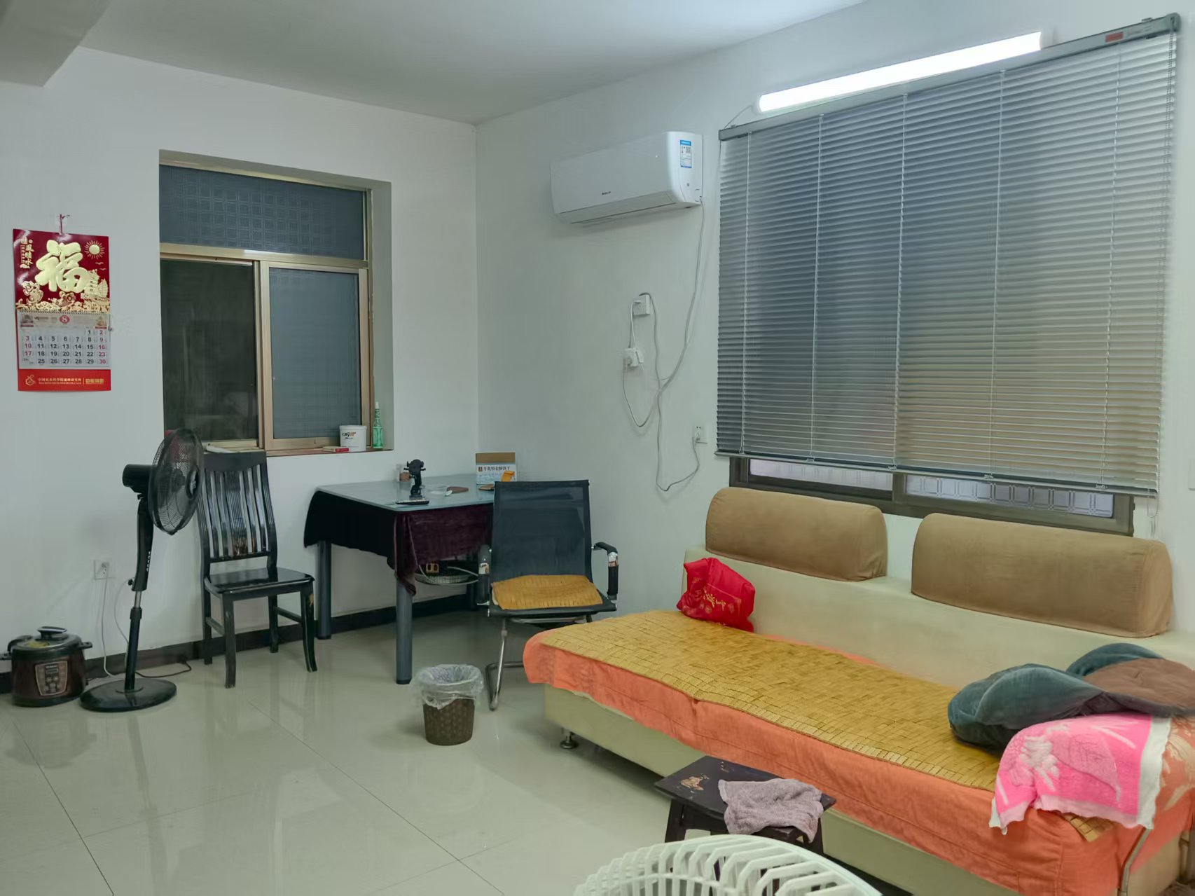 益华小区  3室2厅1卫    800.0元/月室内图