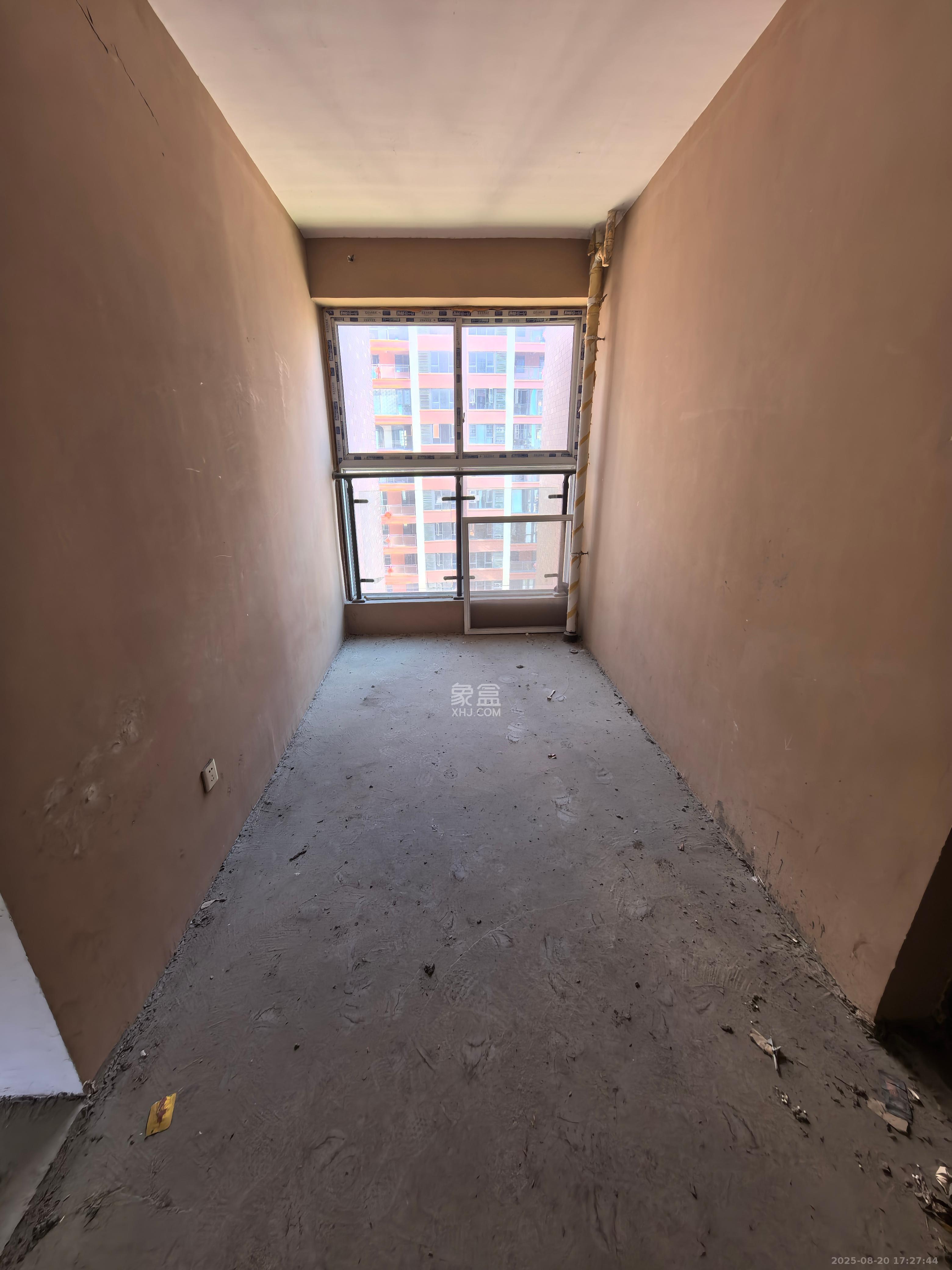 金色溪泉湾  3室2厅2卫    1600.0元/月室内图