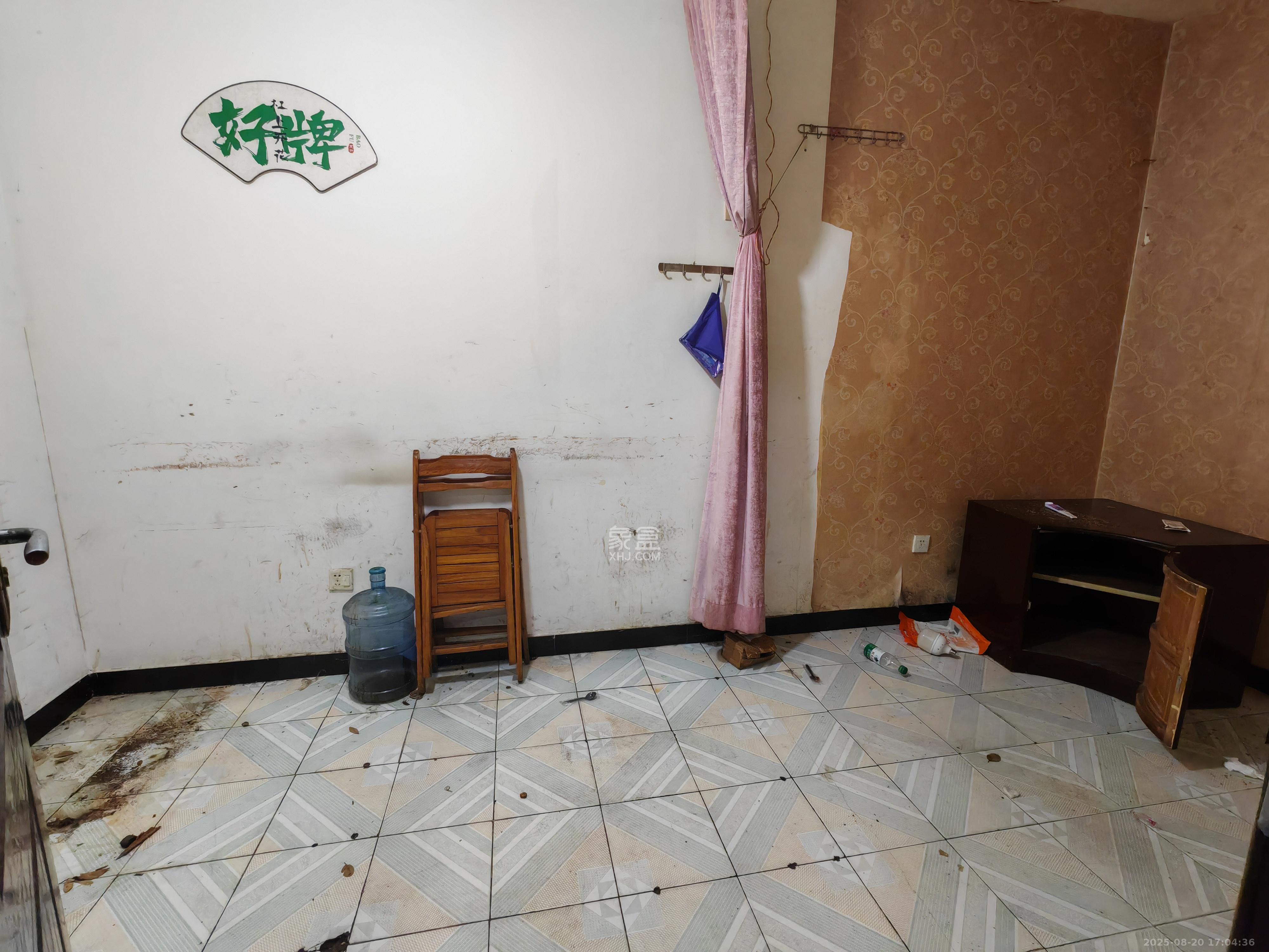 国庆新村  3室1厅1卫    2200.0元/月 国庆新村  3室1厅1卫    2200.0元/月室内图