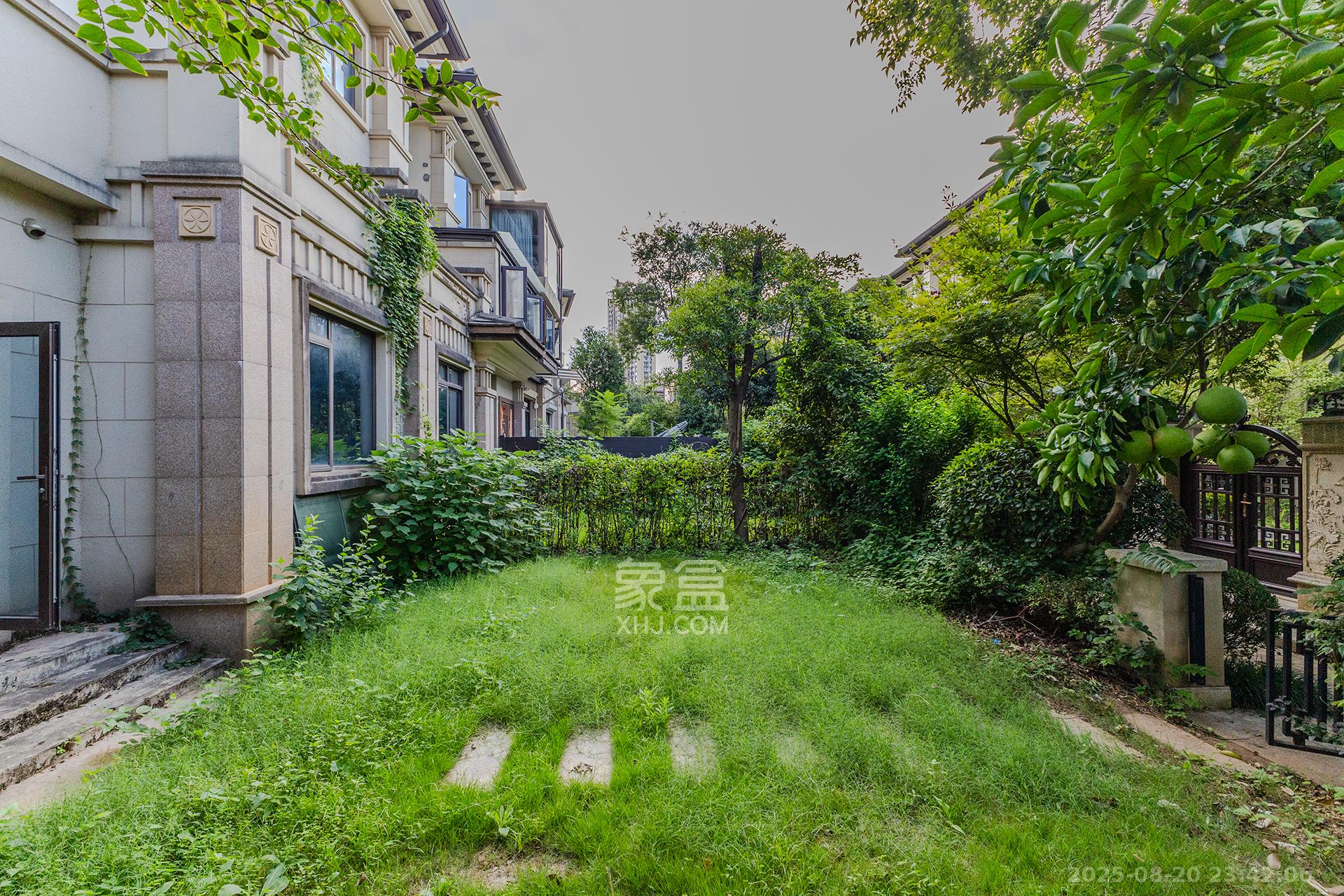 龙湖湘风原著(龙湖湘风星城)  6室2厅4卫    420.0万 龙湖湘风原著(龙湖湘风星城)  6室2厅4卫    420.0万其他