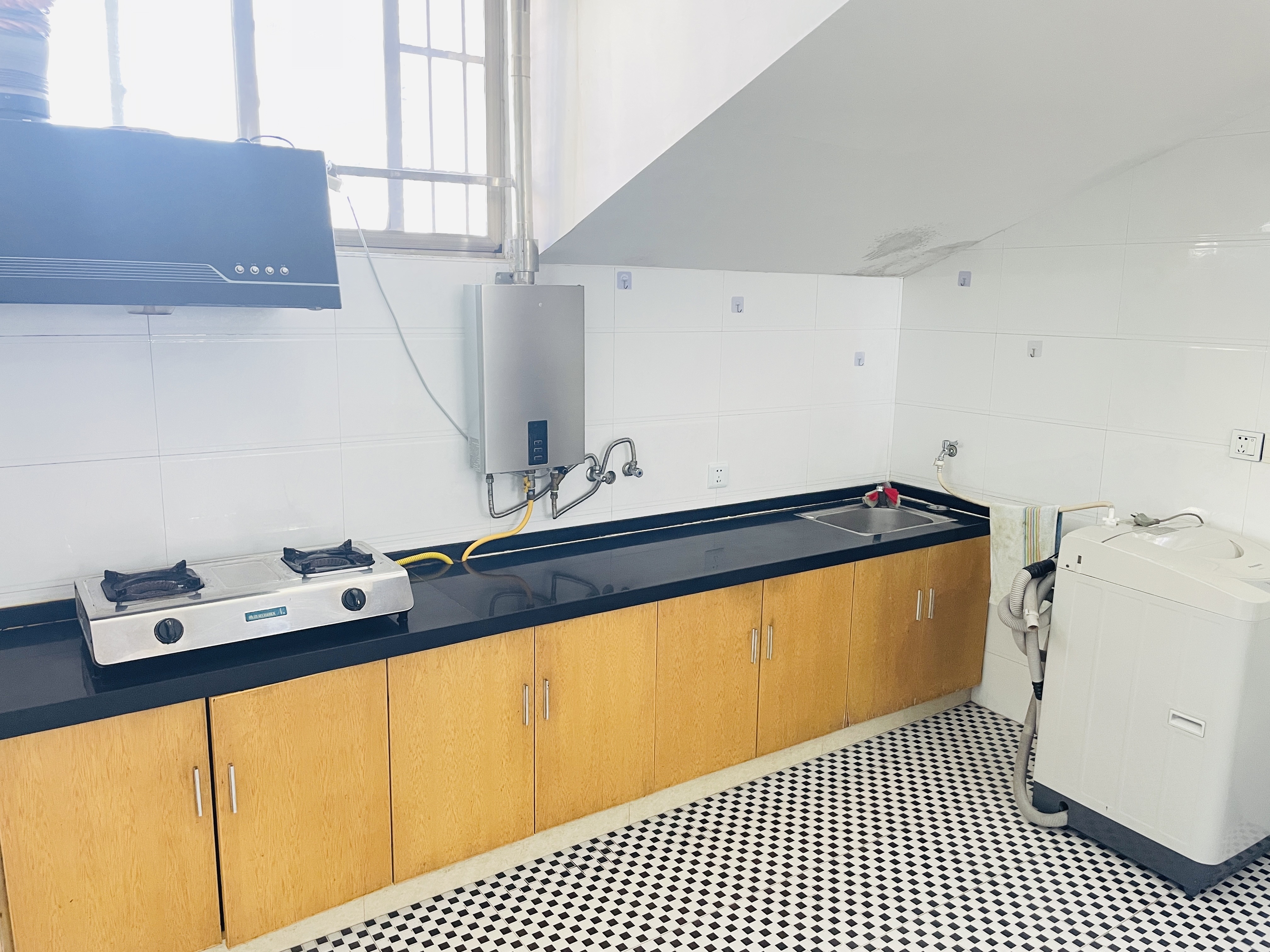 金石蓉园 2室2厅1卫 1200.0元/月 金石蓉园 2室2厅1卫 1200.0元/月户型图