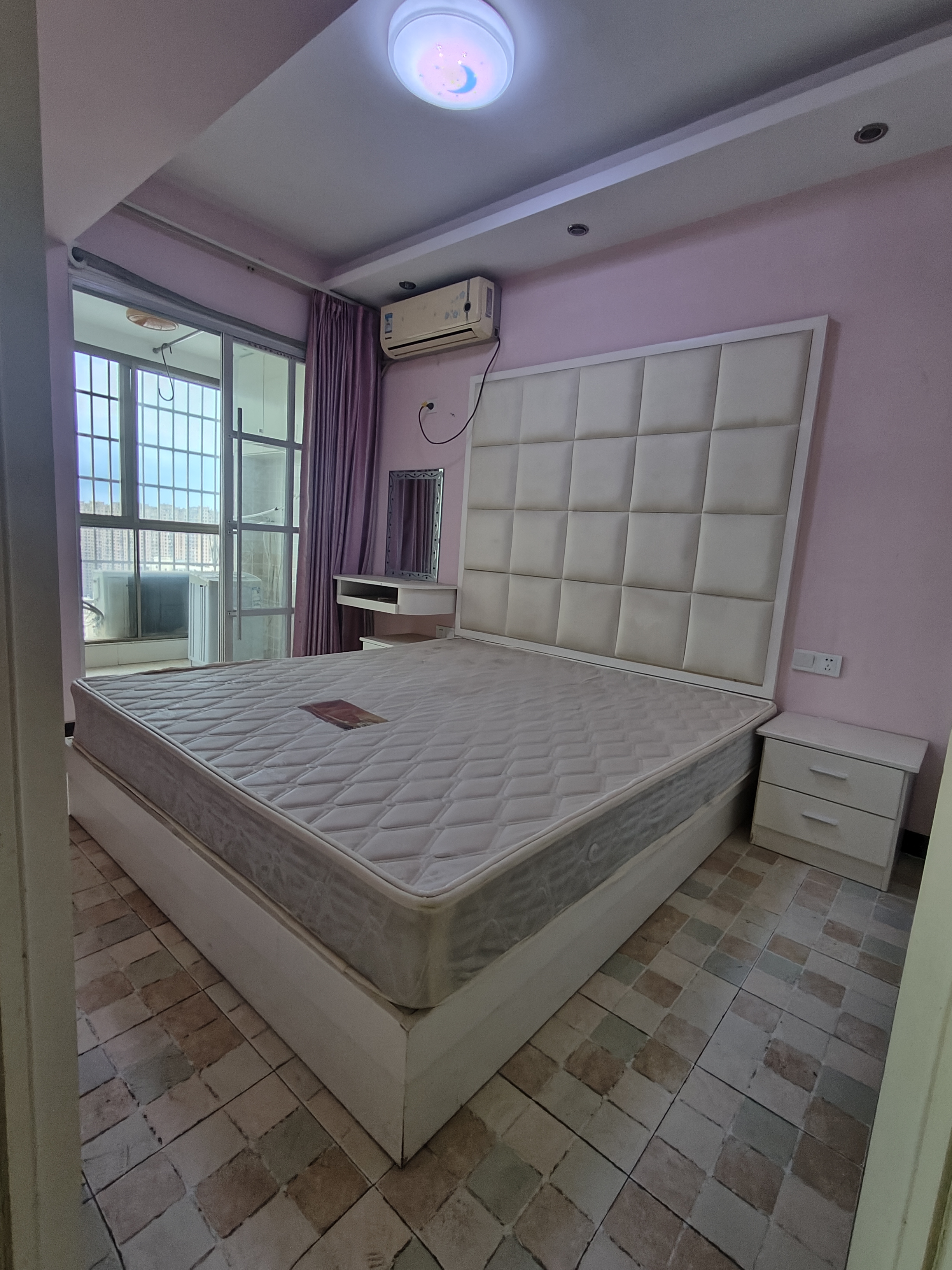 东方豪苑  1室1厅1卫    1000.0元/月室内图