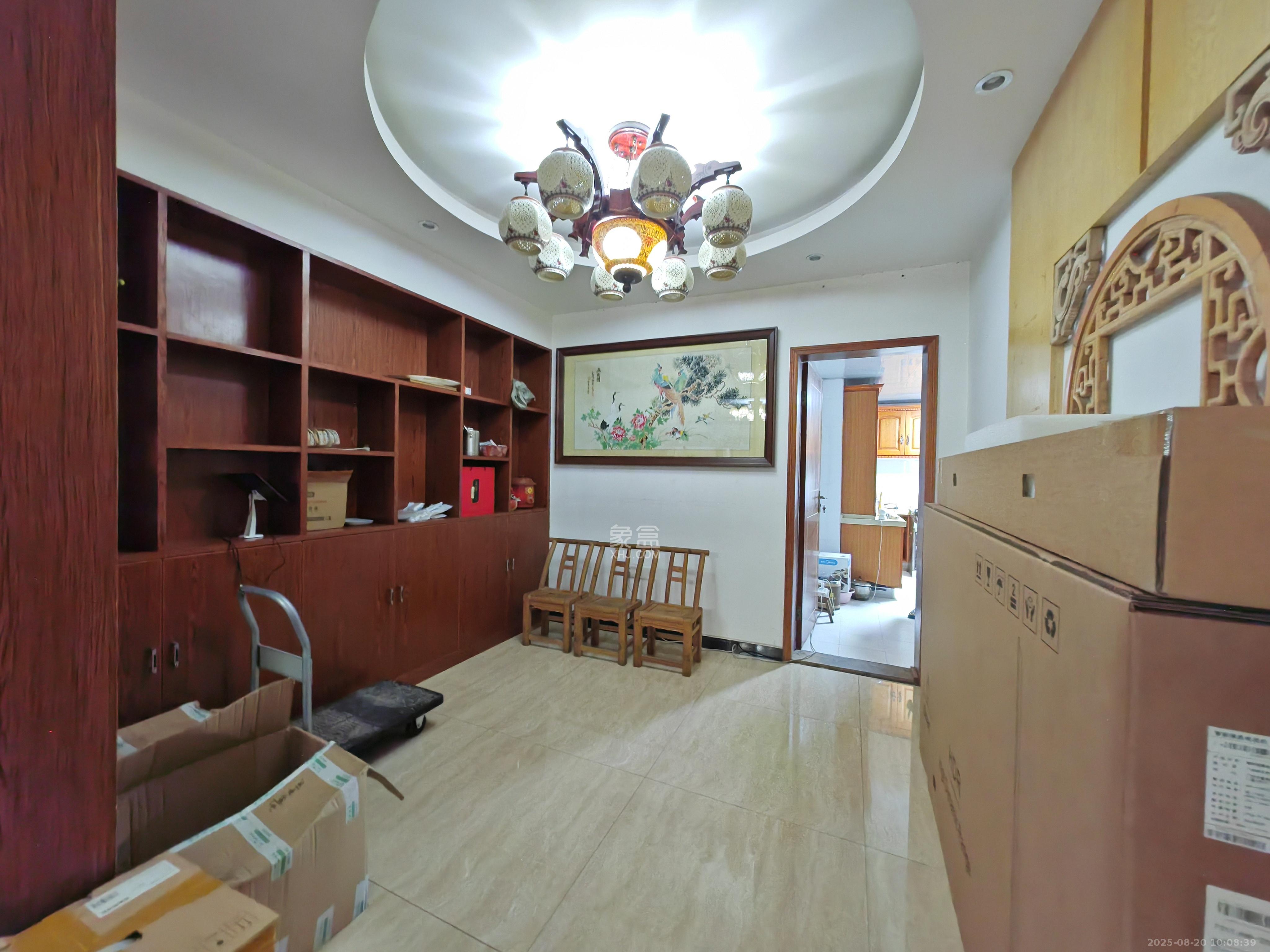 三重星都心  3室2厅2卫    4000.0元/月室内图