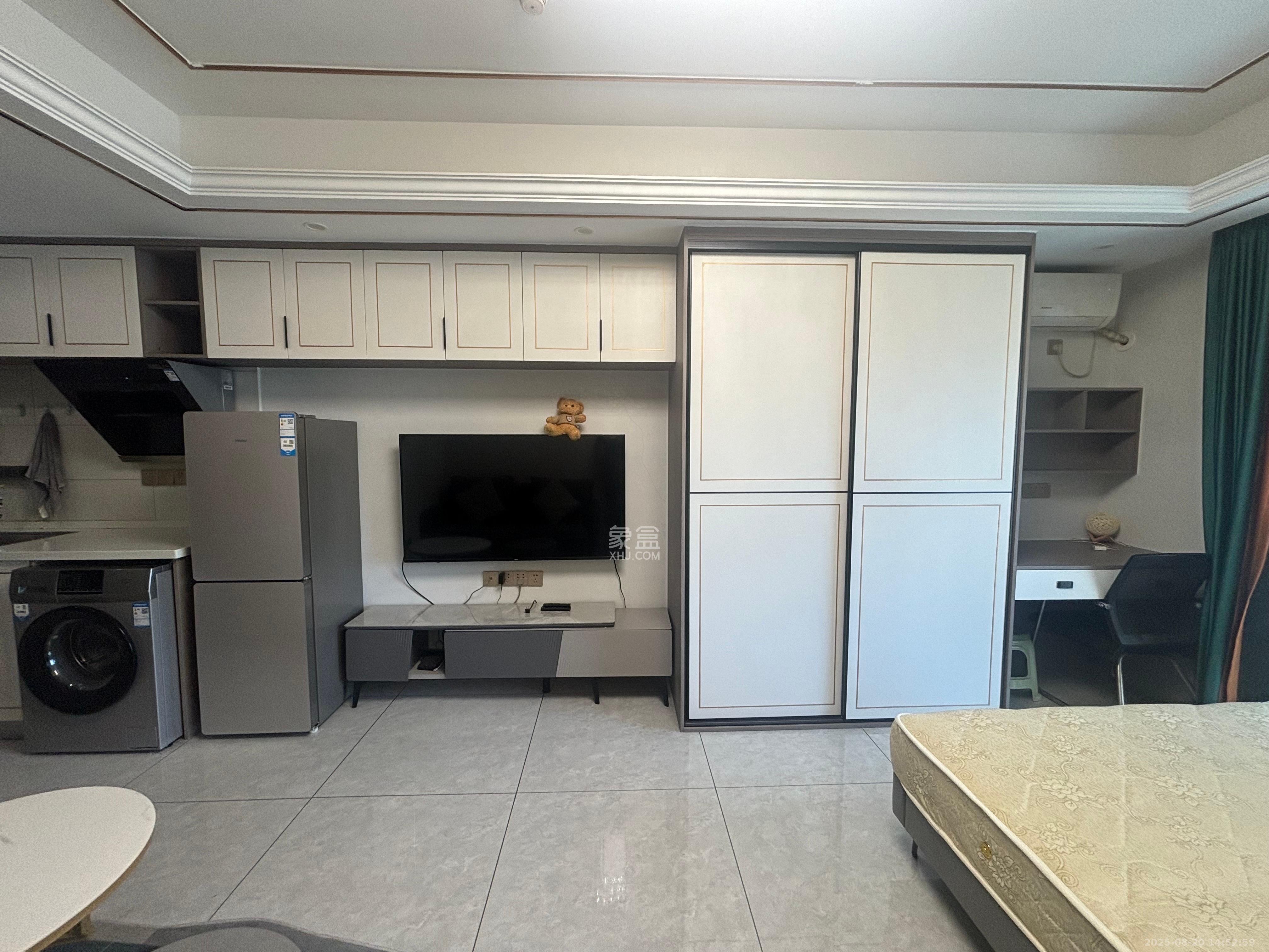 佳兆业云顶梅溪湖(佳兆业梅溪荟)  1室1厅1卫    1700.0元/月 佳兆业云顶梅溪湖(佳兆业梅溪荟)  1室1厅1卫    1700.0元/月室内图