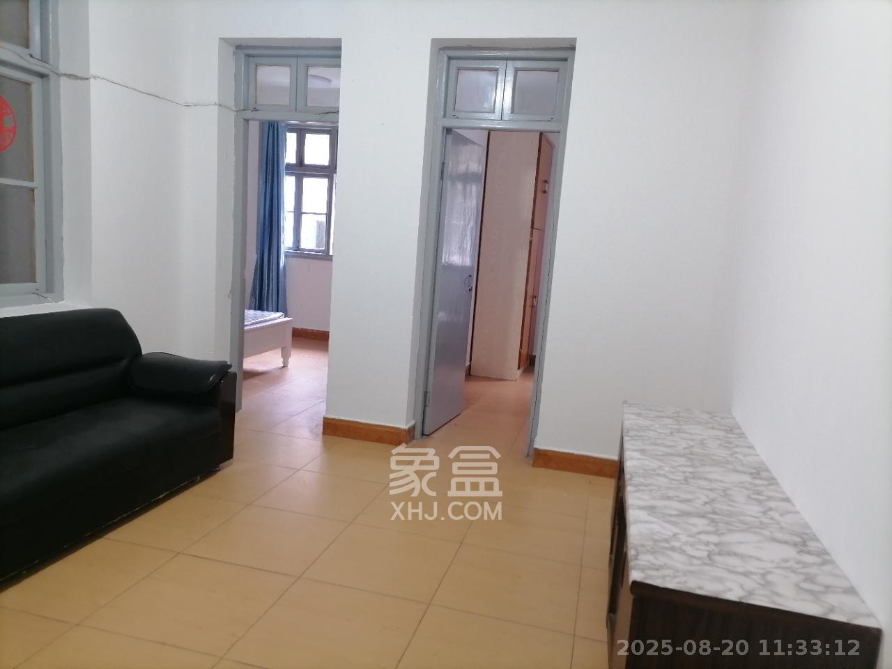 桂花井巷散盘 3室1厅1卫 2600.0元/月 桂花井巷散盘 3室1厅1卫 2600.0元/月室内图