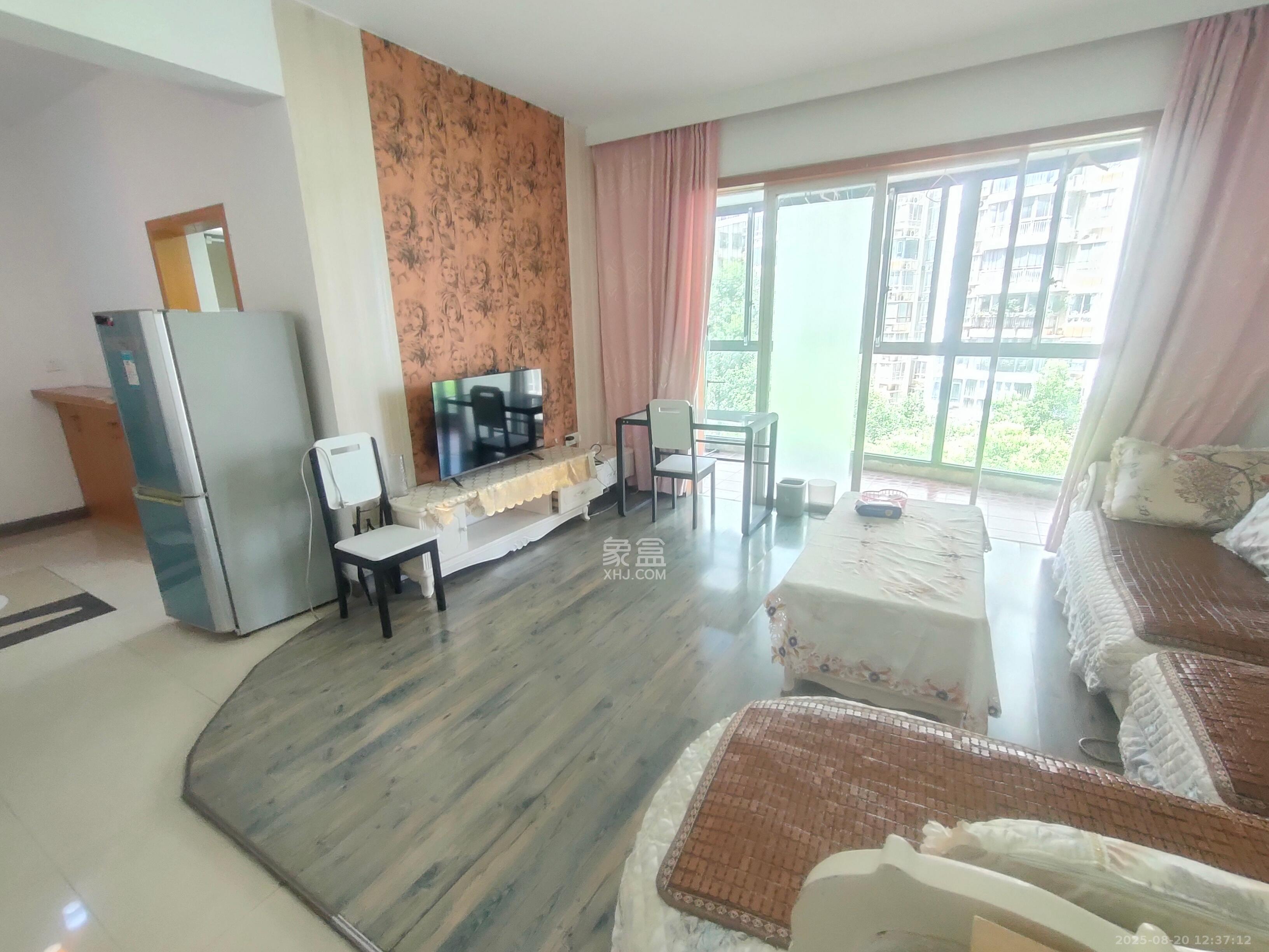 一心花苑  2室1厅1卫   2700.00元/月室内图