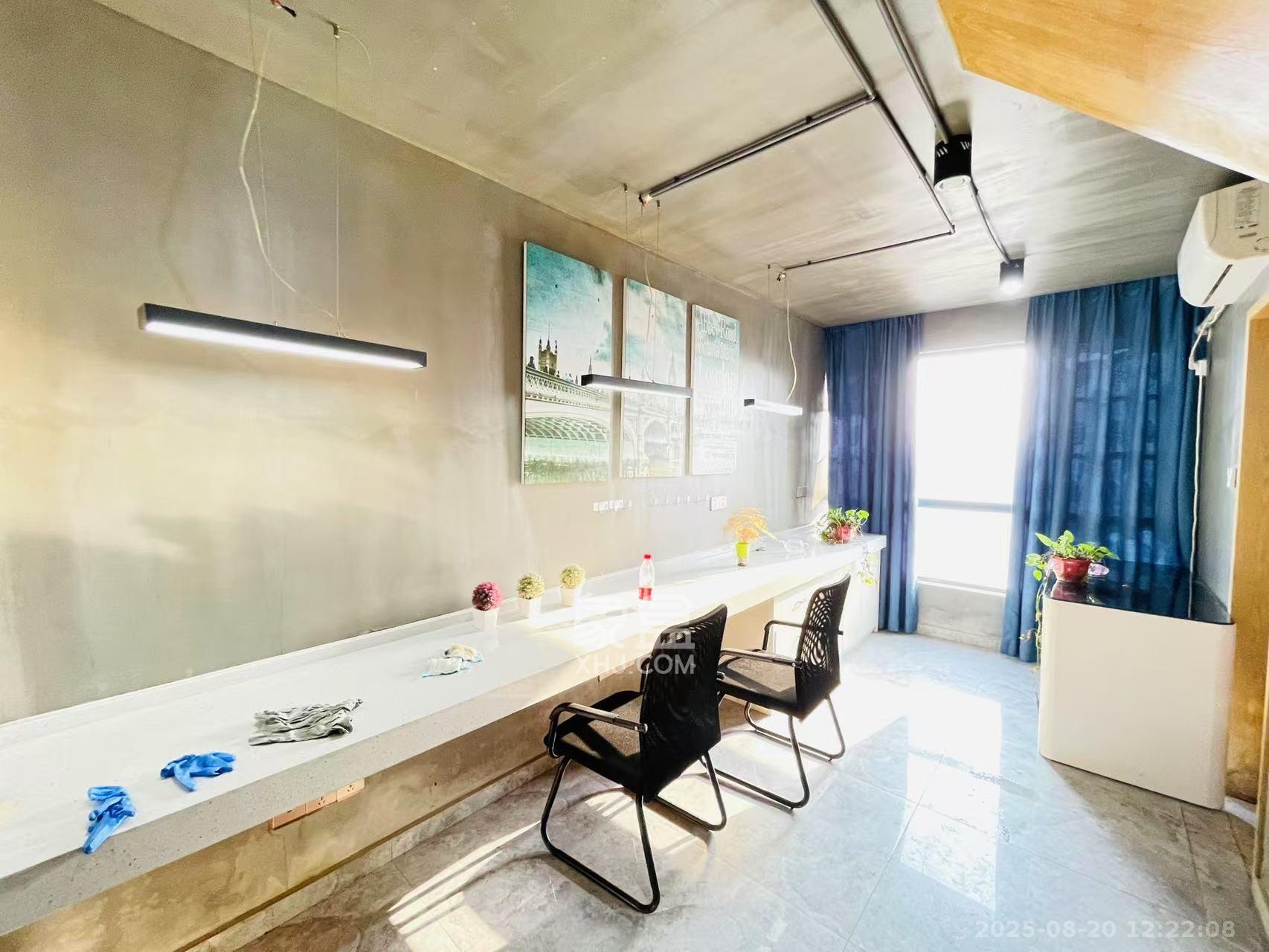 泰龙华府 1室1厅1卫 1500.0元/月 泰龙华府 1室1厅1卫 1500.0元/月室内图