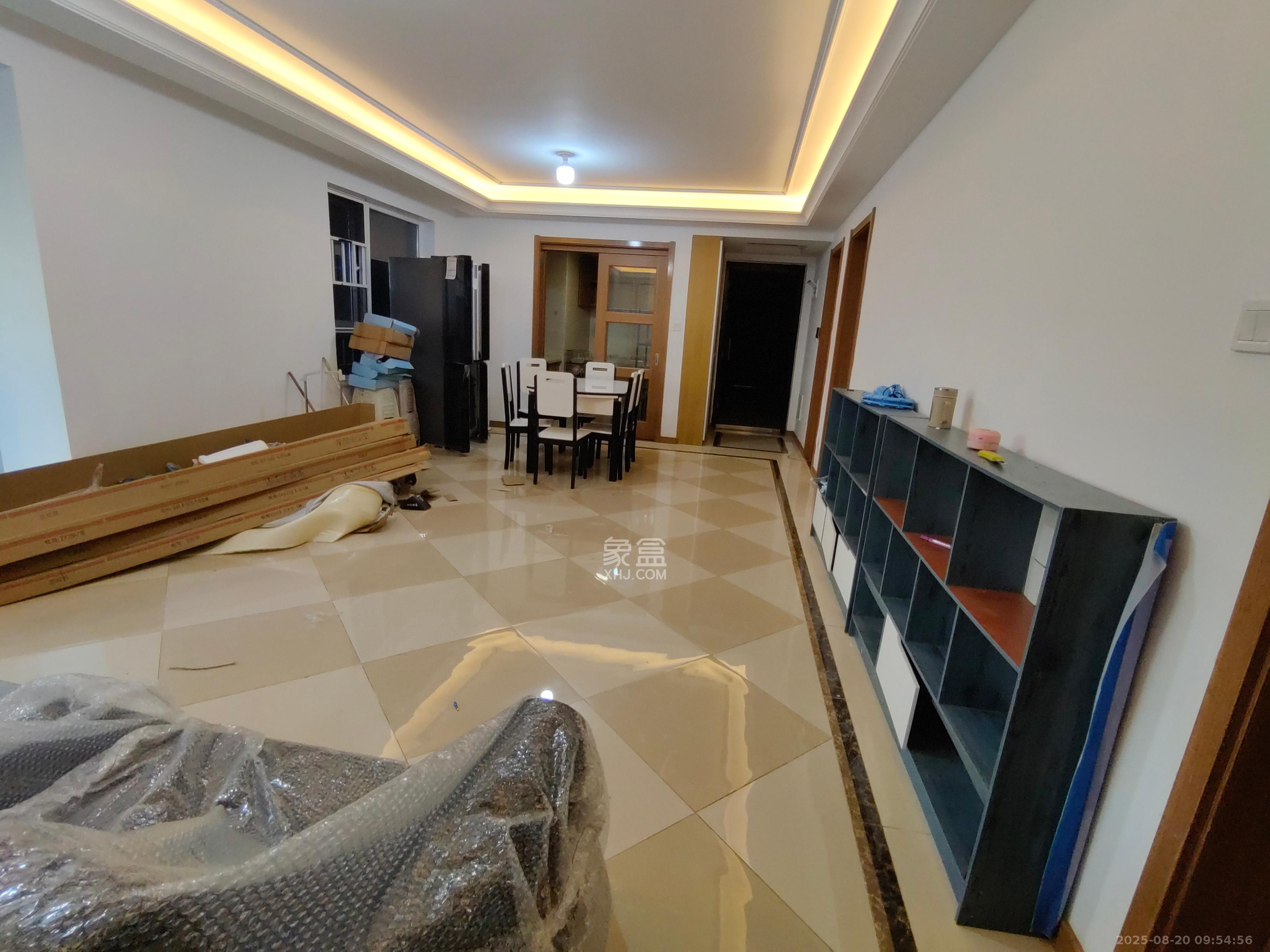 金科集美天辰 3室2厅2卫 2500.0元/月 金科集美天辰 3室2厅2卫 2500.0元/月室内图