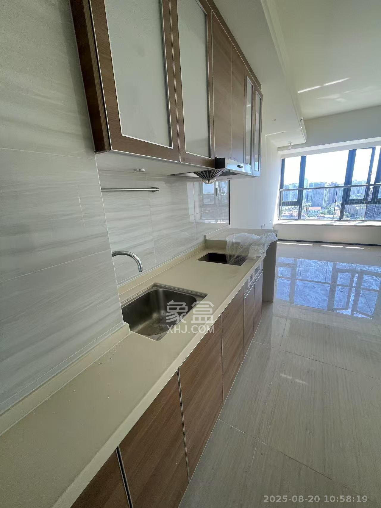 恒大金融广场  1室0厅0卫    1400.0元/月室内图