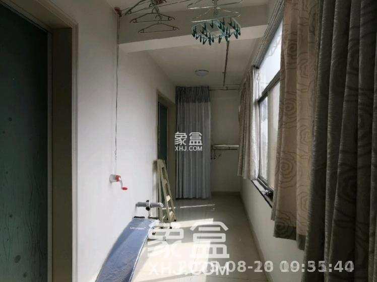 交通厅宿舍  2室1厅1卫    2800.0元/月 交通厅宿舍  2室1厅1卫    2800.0元/月室内图