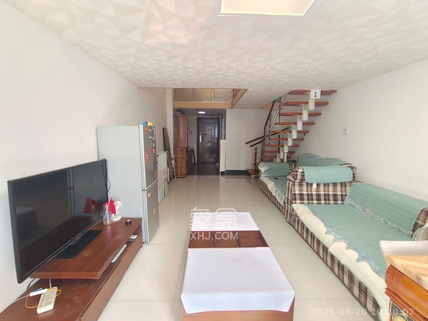 融圣国际  2室1厅1卫    2000.0元/月 融圣国际  2室1厅1卫    2000.0元/月室内图