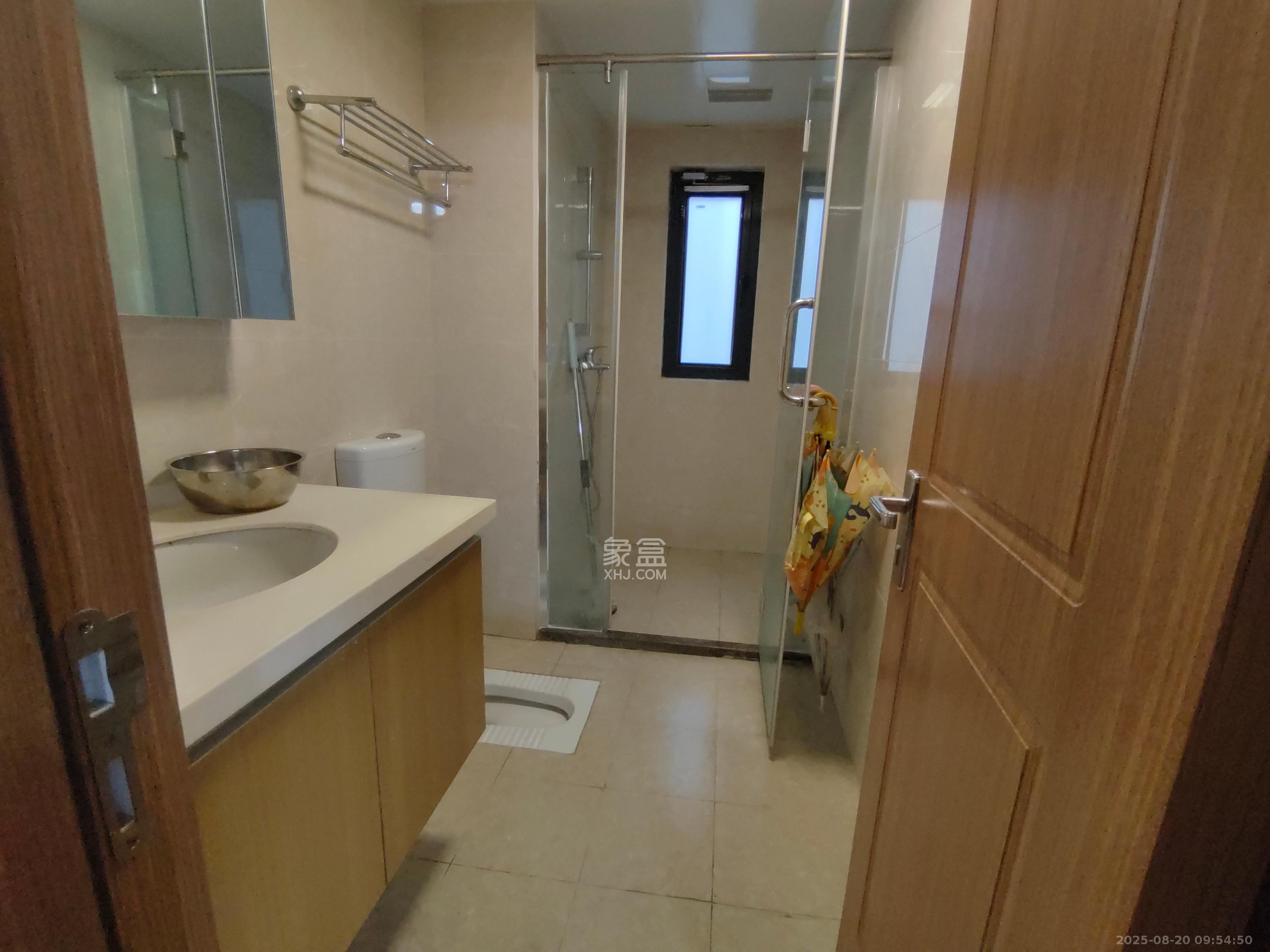 金科集美天辰 3室2厅2卫 2500.0元/月 金科集美天辰 3室2厅2卫 2500.0元/月室内图