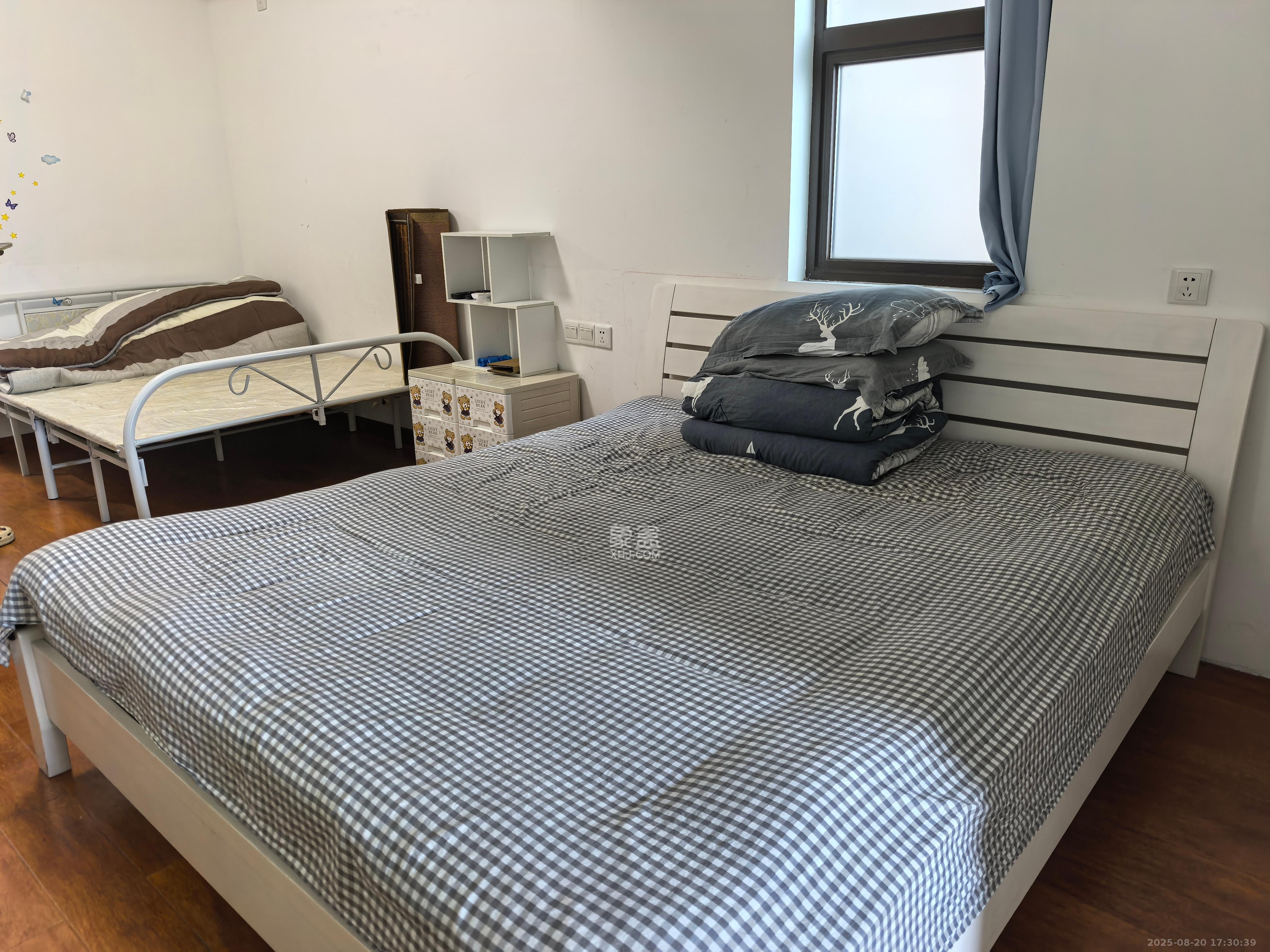 长盛上东区 1室1厅1卫 1500.0元/月 长盛上东区 1室1厅1卫 1500.0元/月室内图