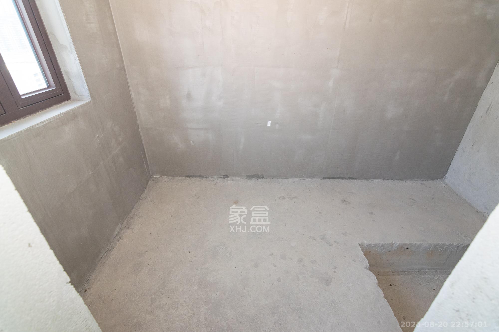 碧桂园御园  4室2厅2卫    166.0万其他