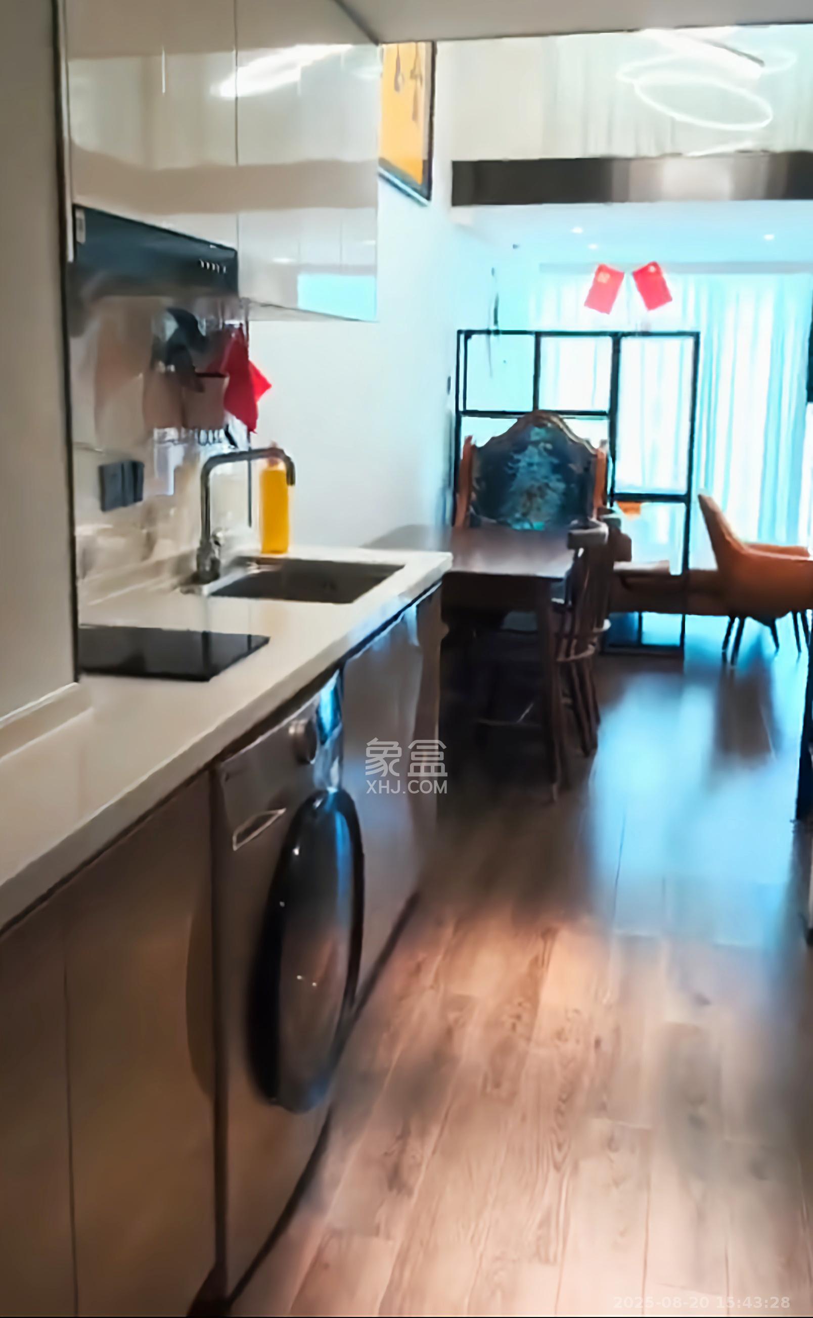 达美寰宇中心  2室1厅1卫   2800.00元/月室内图