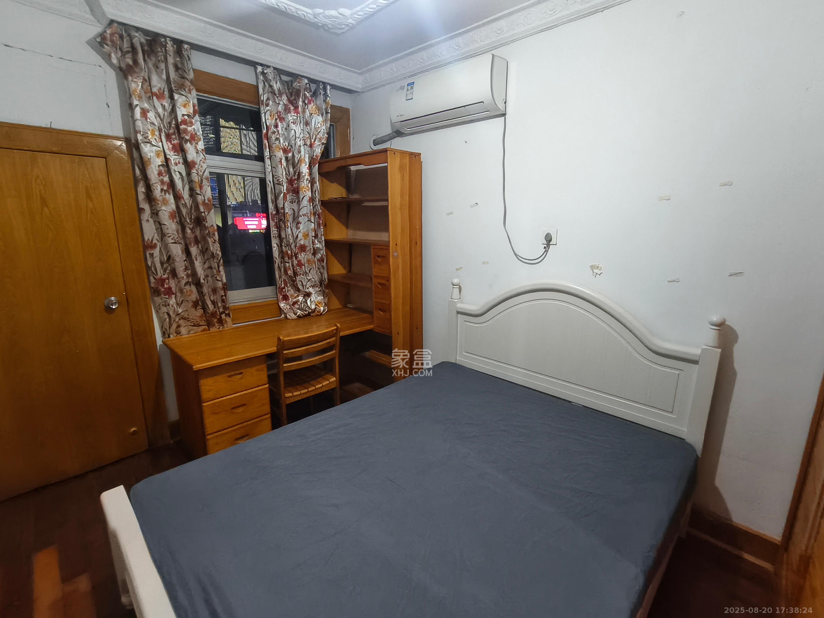 长郡花园  1室0厅0卫    2200.0元/月 长郡花园  1室0厅0卫    2200.0元/月室内图