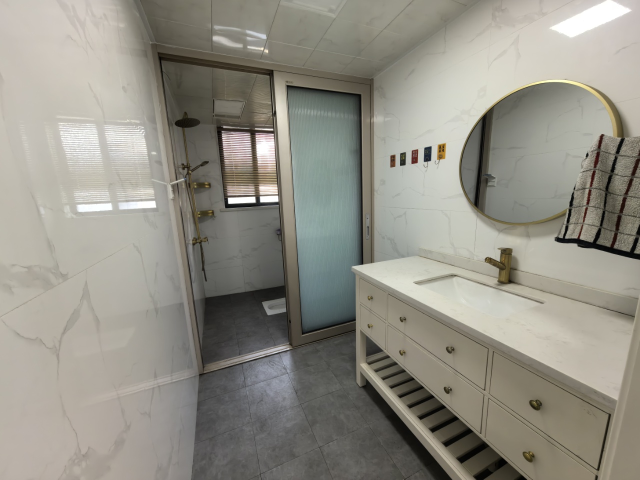 世纪嘉苑 3室2厅2卫 2800.0元/月 世纪嘉苑 3室2厅2卫 2800.0元/月室内图