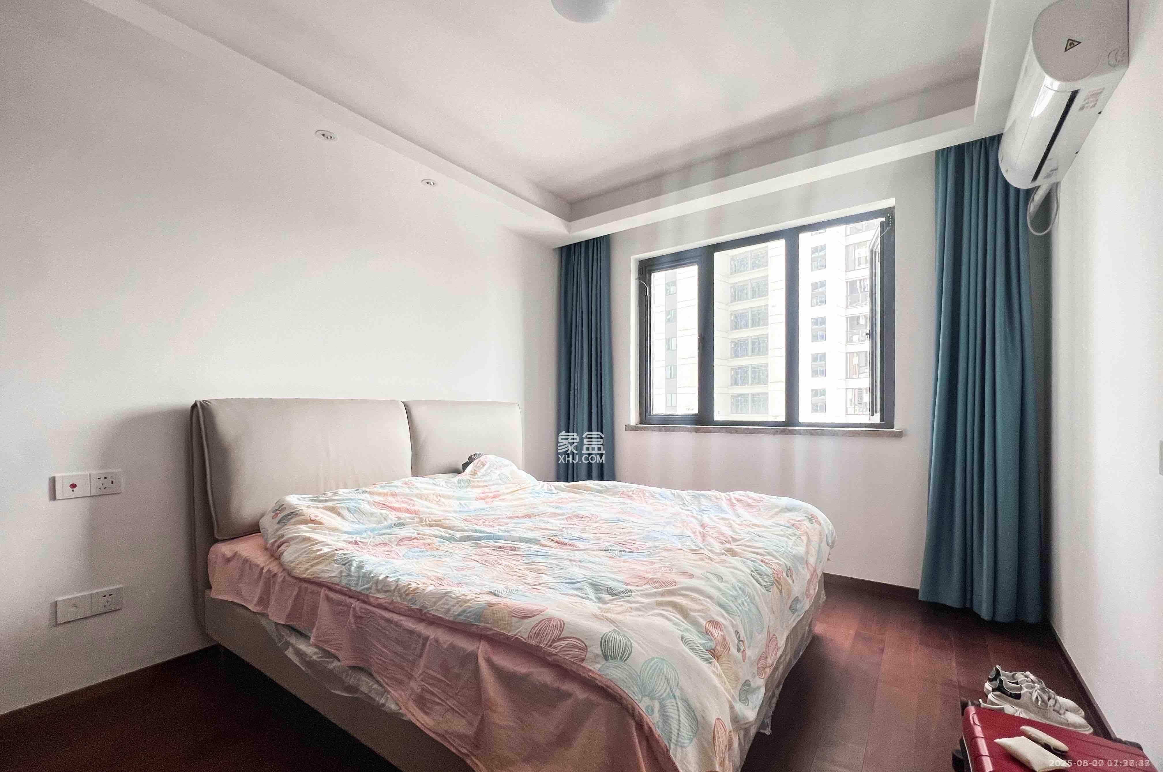 旭辉都会山 3室2厅2卫 4000.0元/月 旭辉都会山 3室2厅2卫 4000.0元/月室内图